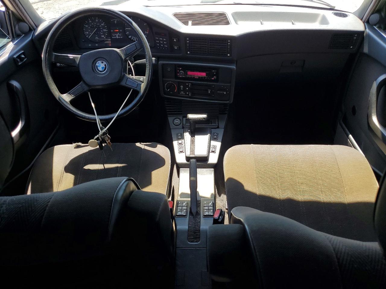 1986 Bmw 528 E Automatic Желто-коричневый vin: WBADK8308G9660652