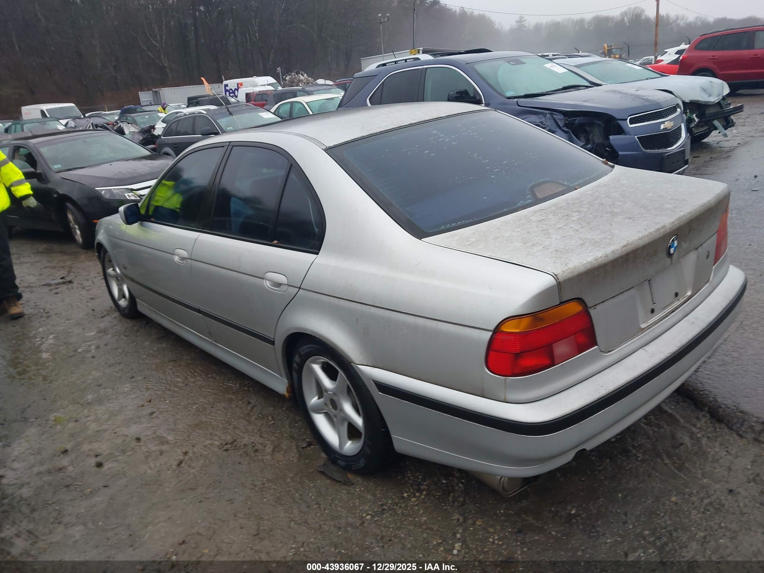 1999 Bmw 528i   Silver vin: WBADM5341XBY16910