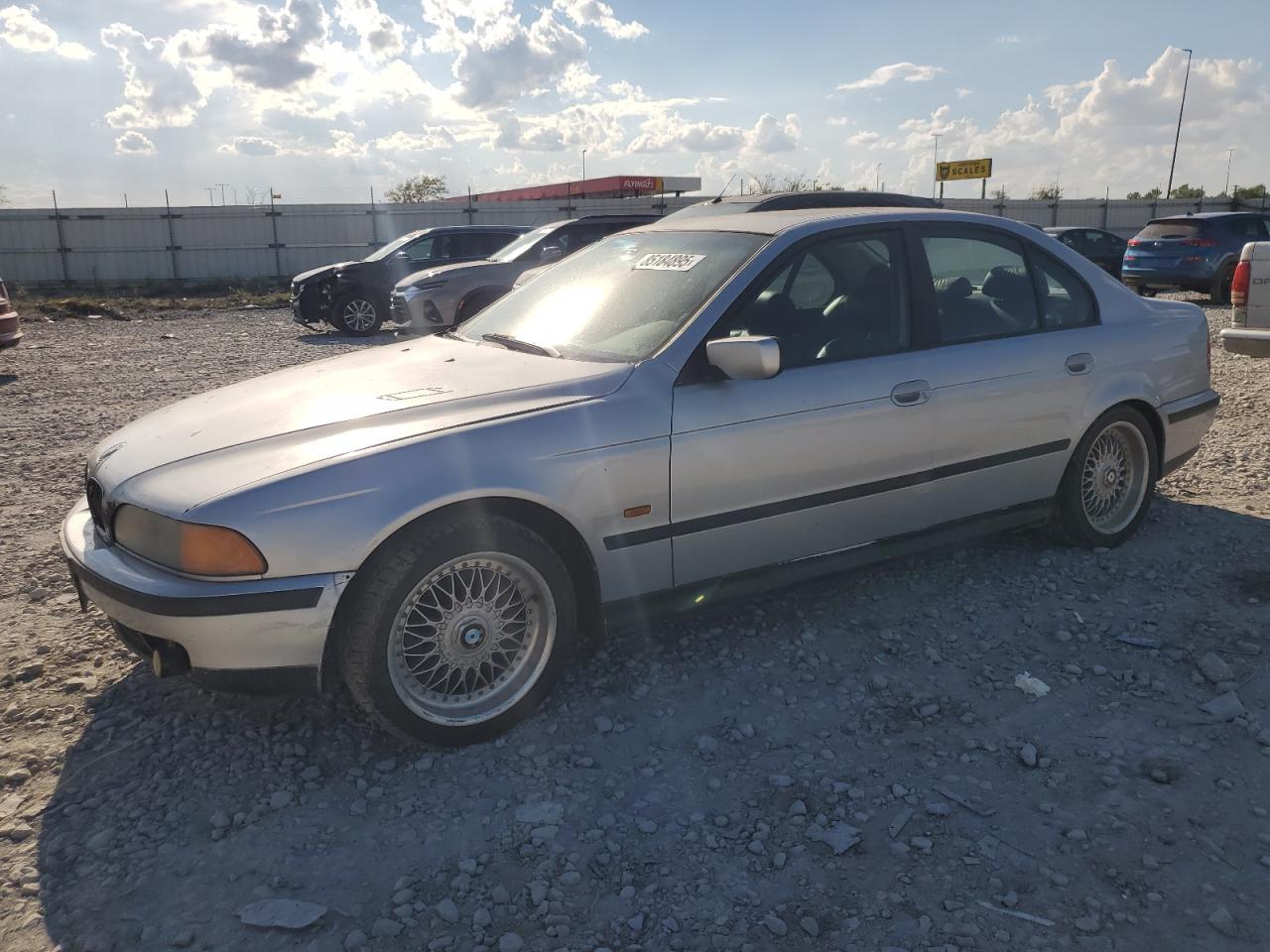WBADM5342YBY18716