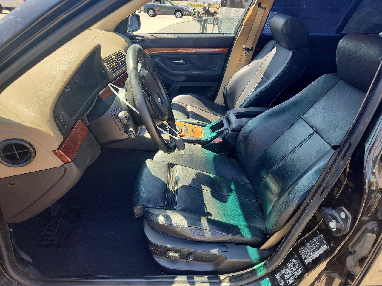 2000 Bmw 528 I Automatic Black vin: WBADM6340YGU05427