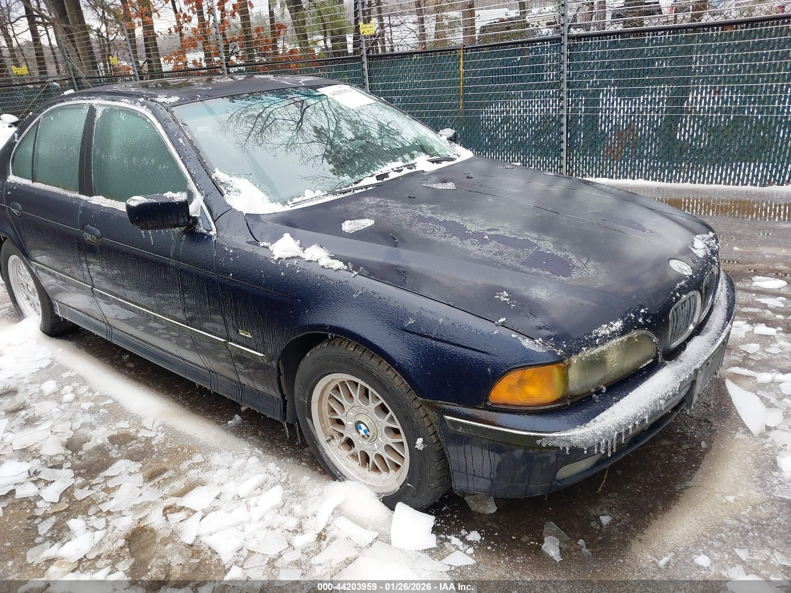 2000 Bmw 528ia   Blue vin: WBADM6340YGV01736