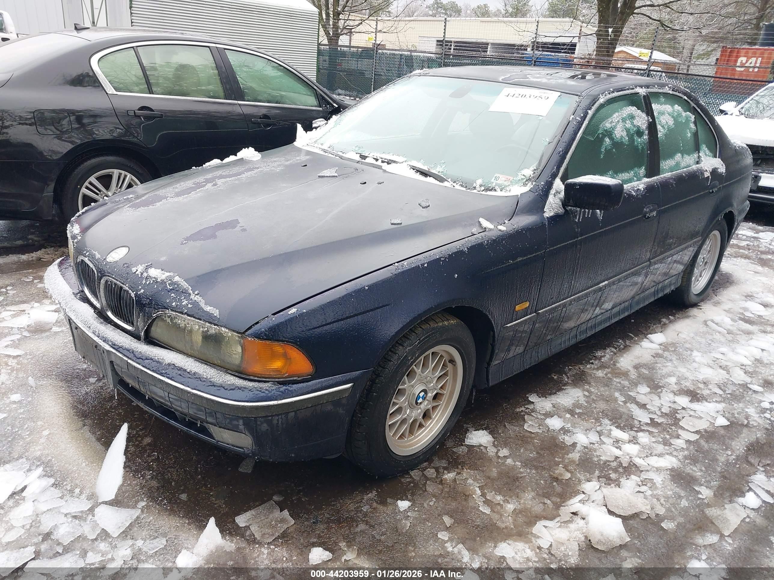 2000 Bmw 528ia   Blue vin: WBADM6340YGV01736