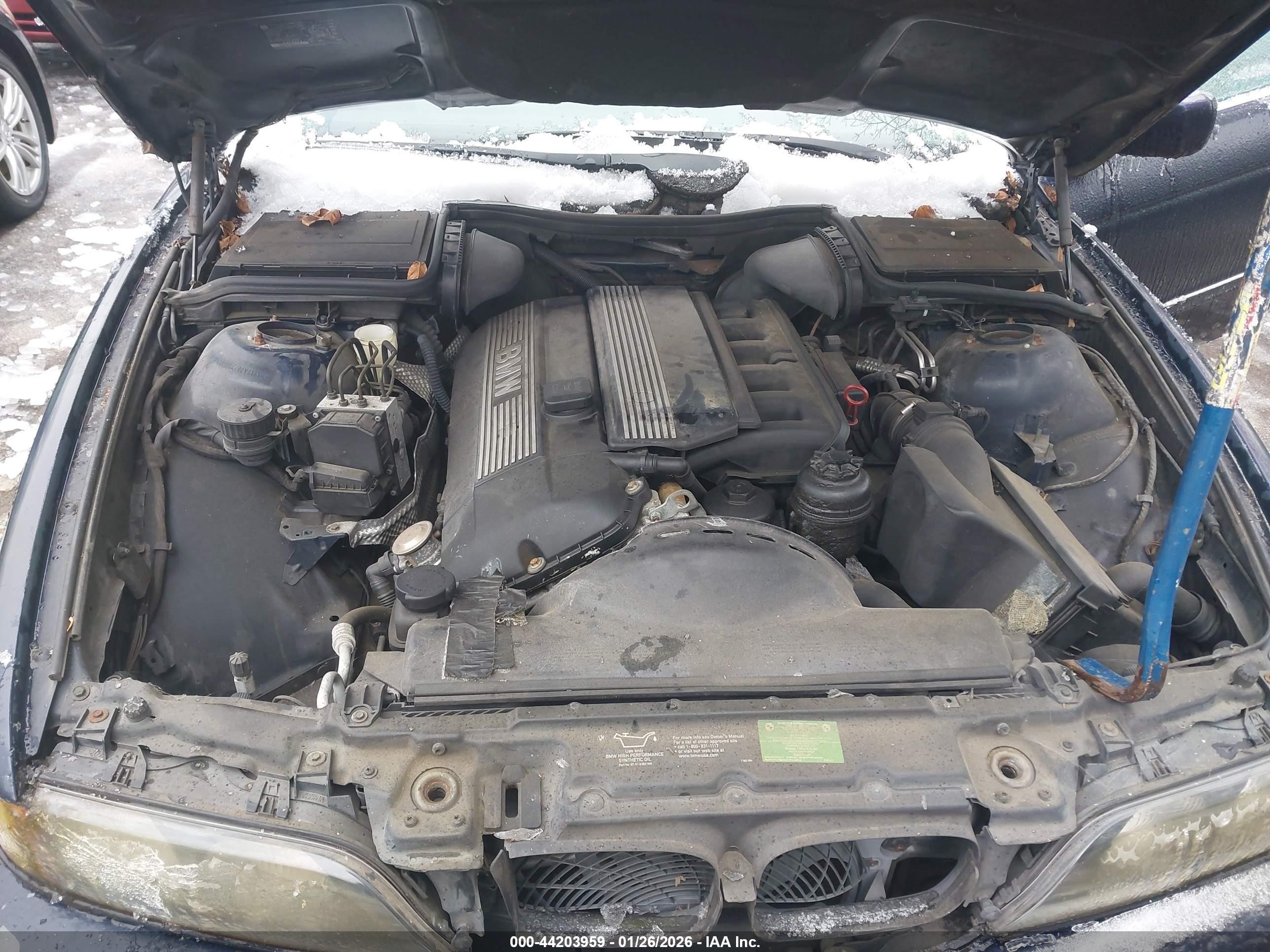 2000 Bmw 528ia   Blue vin: WBADM6340YGV01736