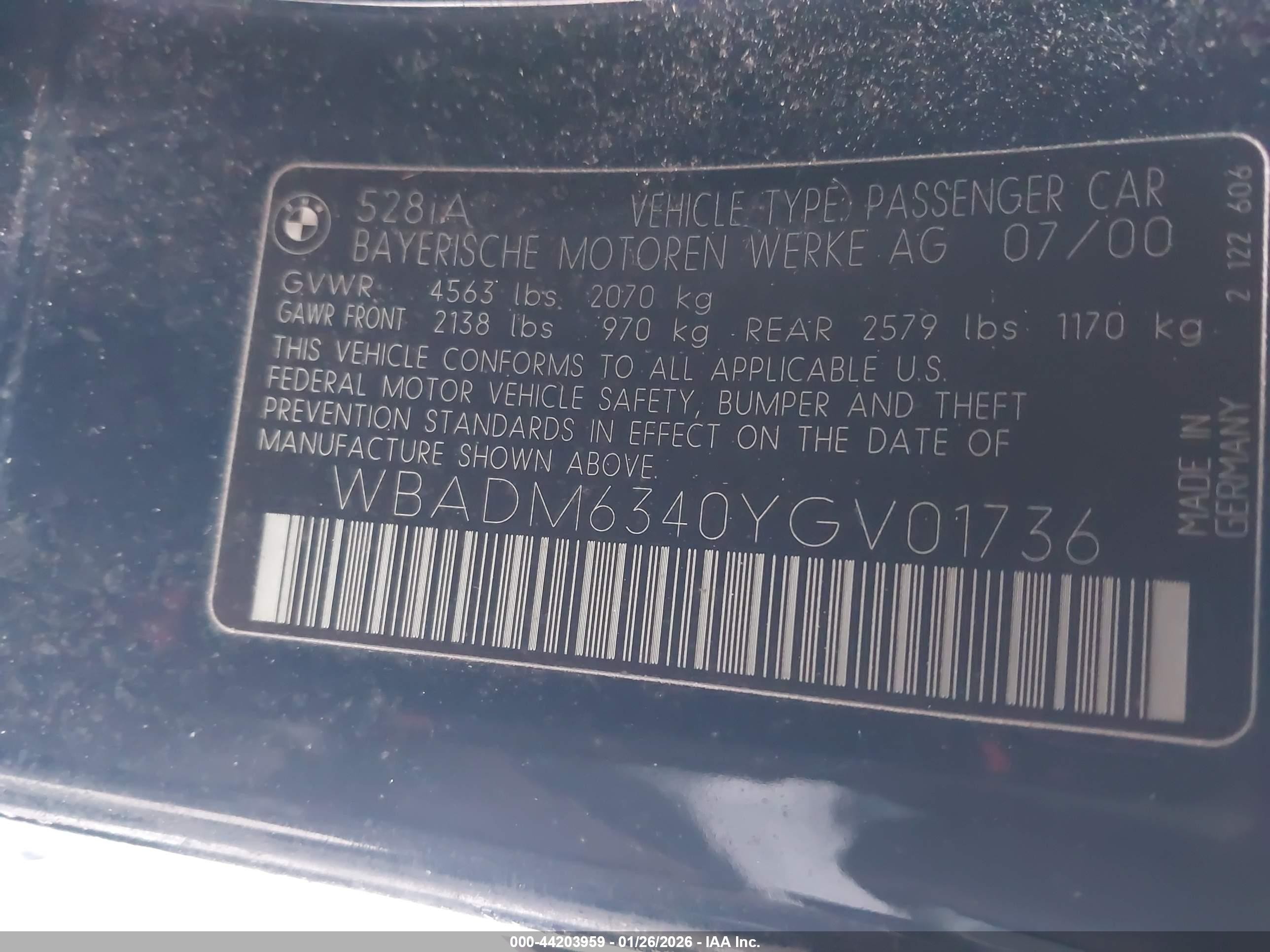 2000 Bmw 528ia   Blue vin: WBADM6340YGV01736