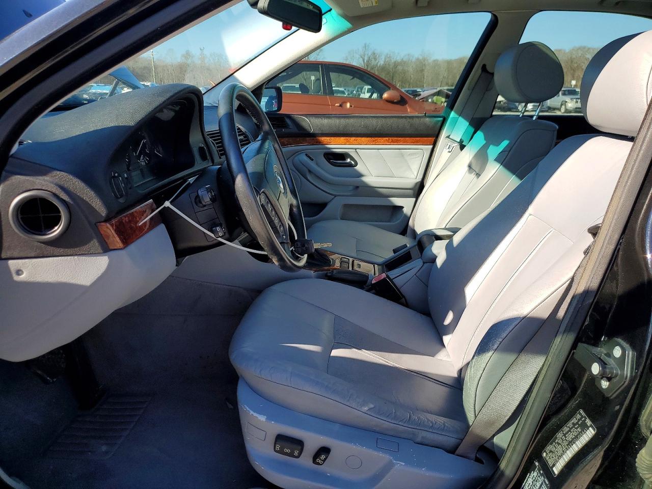2000 Bmw 528 I Automatic Black vin: WBADM6342YGU05641
