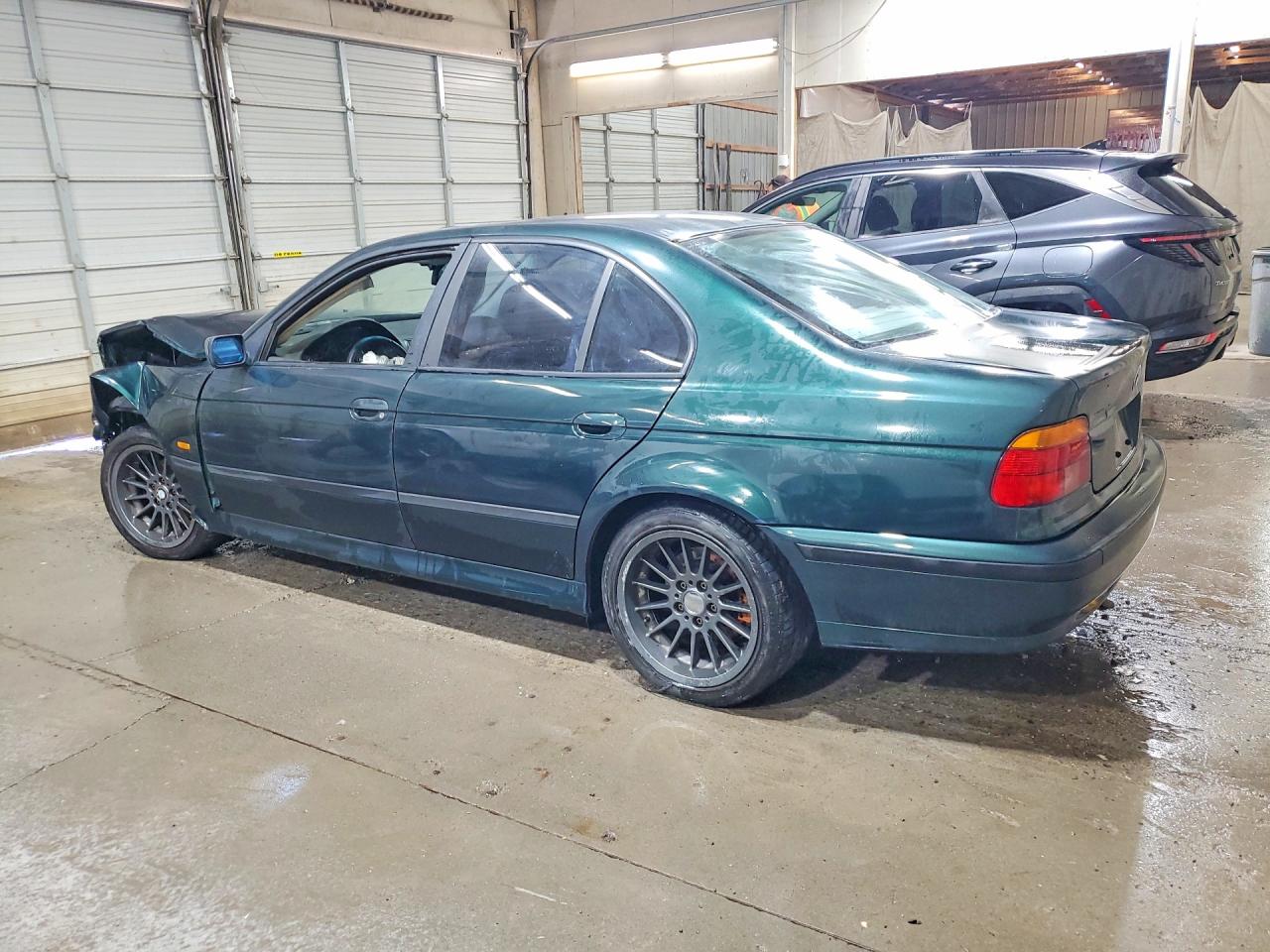 2000 Bmw 528 I Automatic Green vin: WBADM6342YGU13867