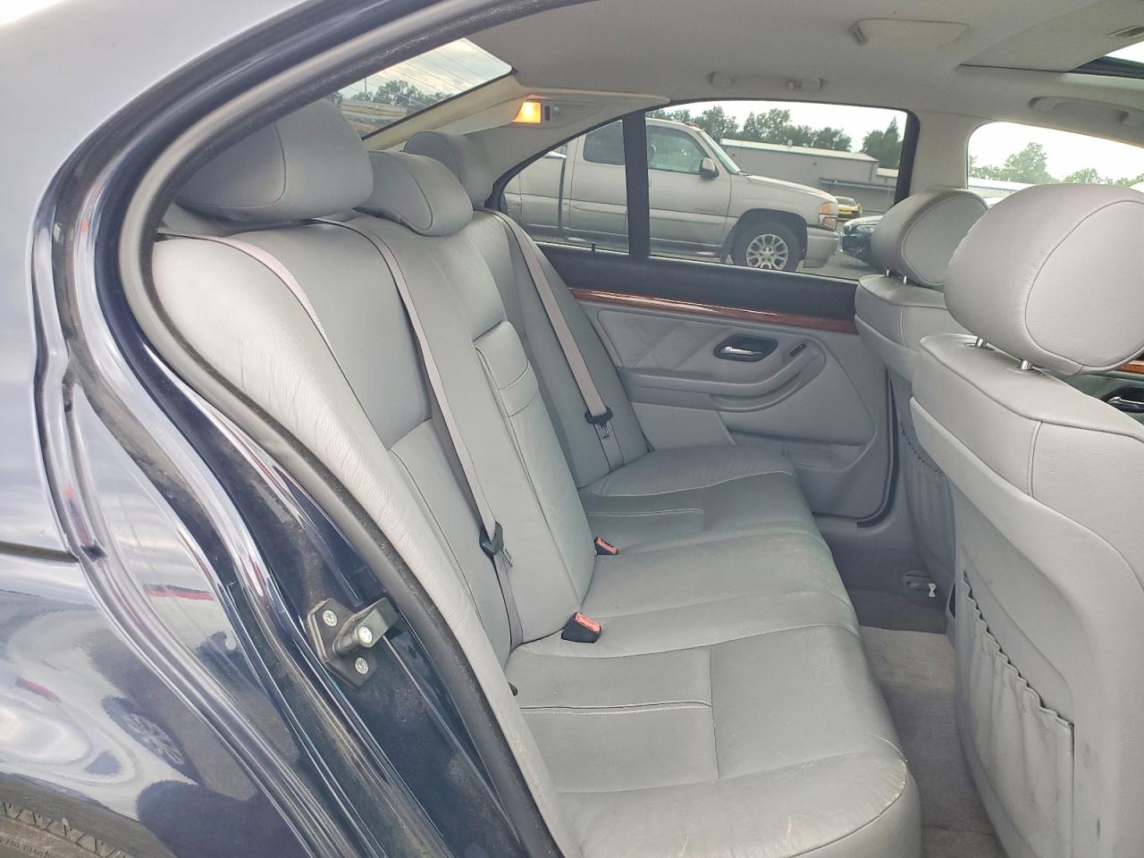 2000 Bmw 528 I Automatic Blue vin: WBADM6342YGU18924