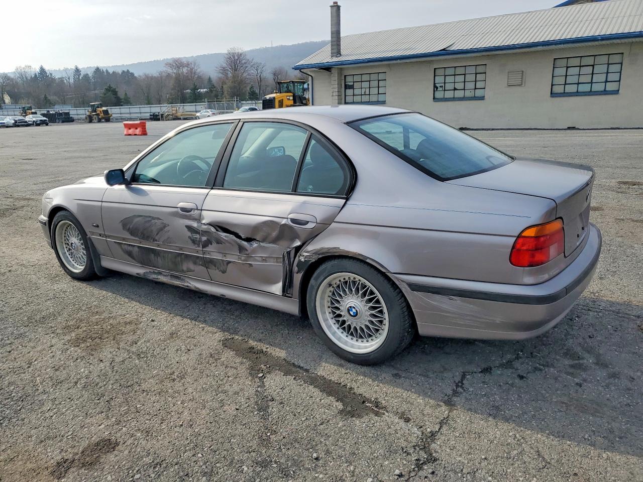 1999 Bmw 528 I Automatic Серебряный vin: WBADM6343XGU03797