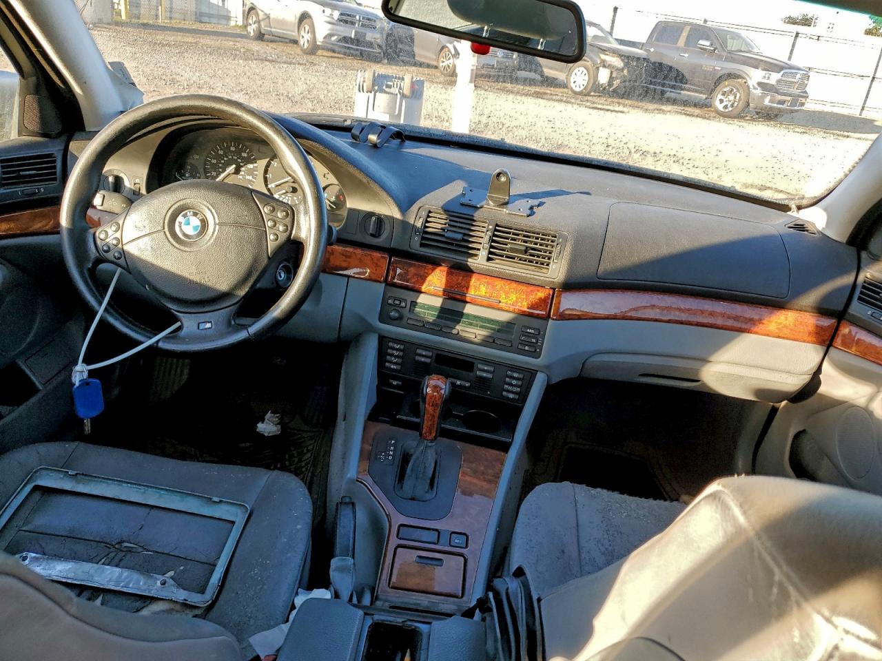 2000 Bmw 528 I Automatic Silver vin: WBADM6344YGV00282