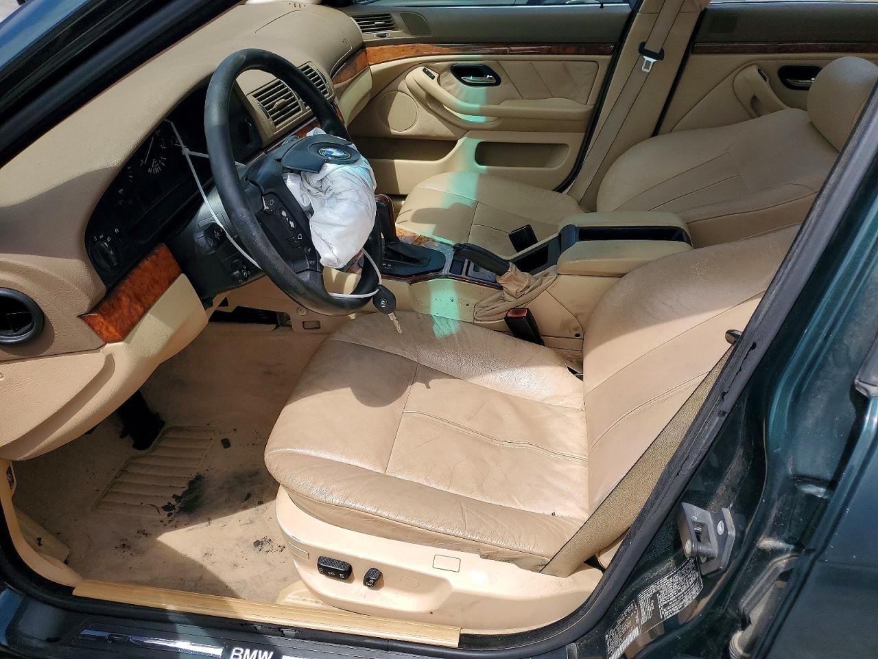 2000 Bmw 528 I Automatic Green vin: WBADM6345YGU18707