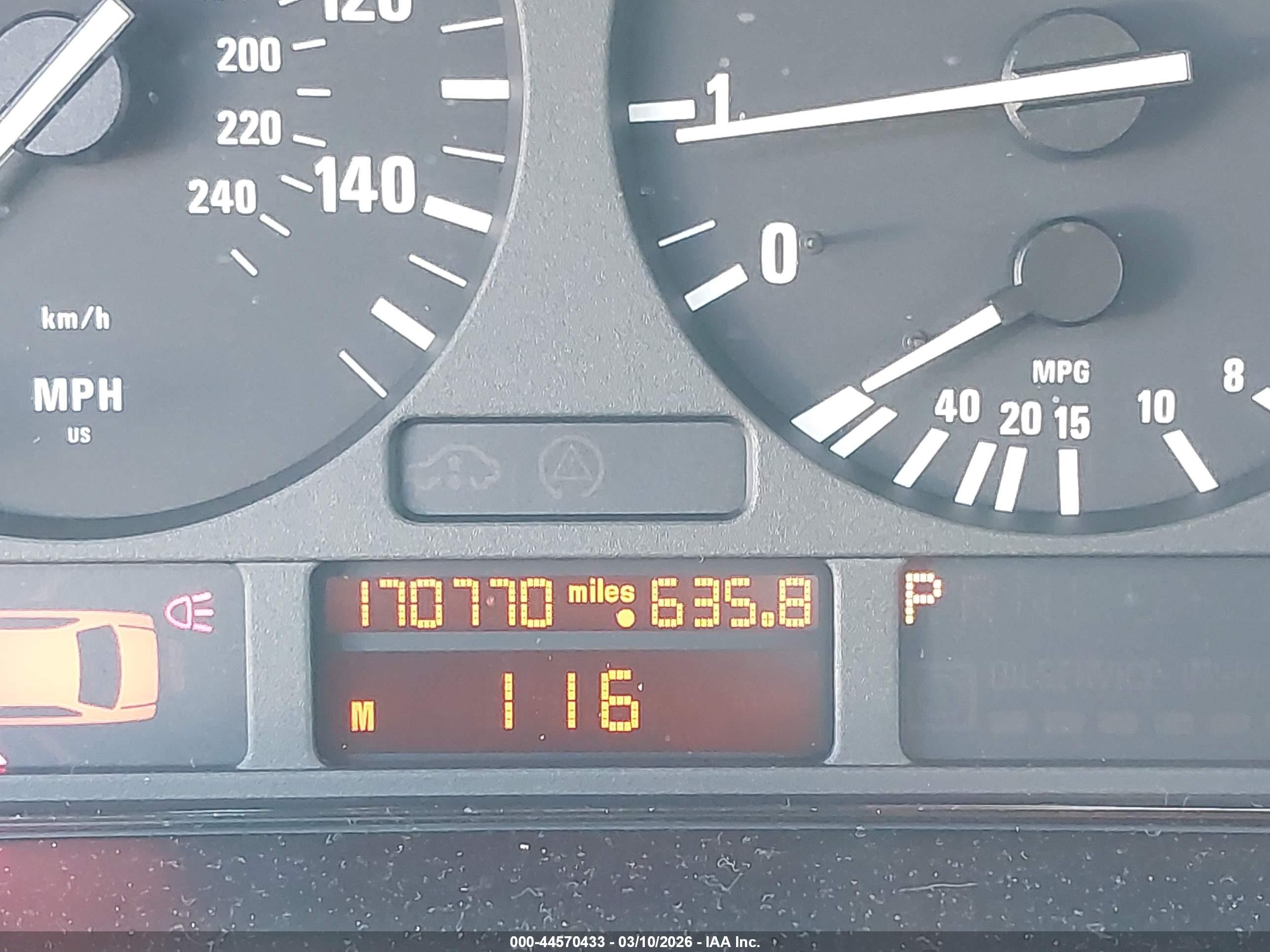 2000 Bmw 528ia   Black vin: WBADM6347YGU14786