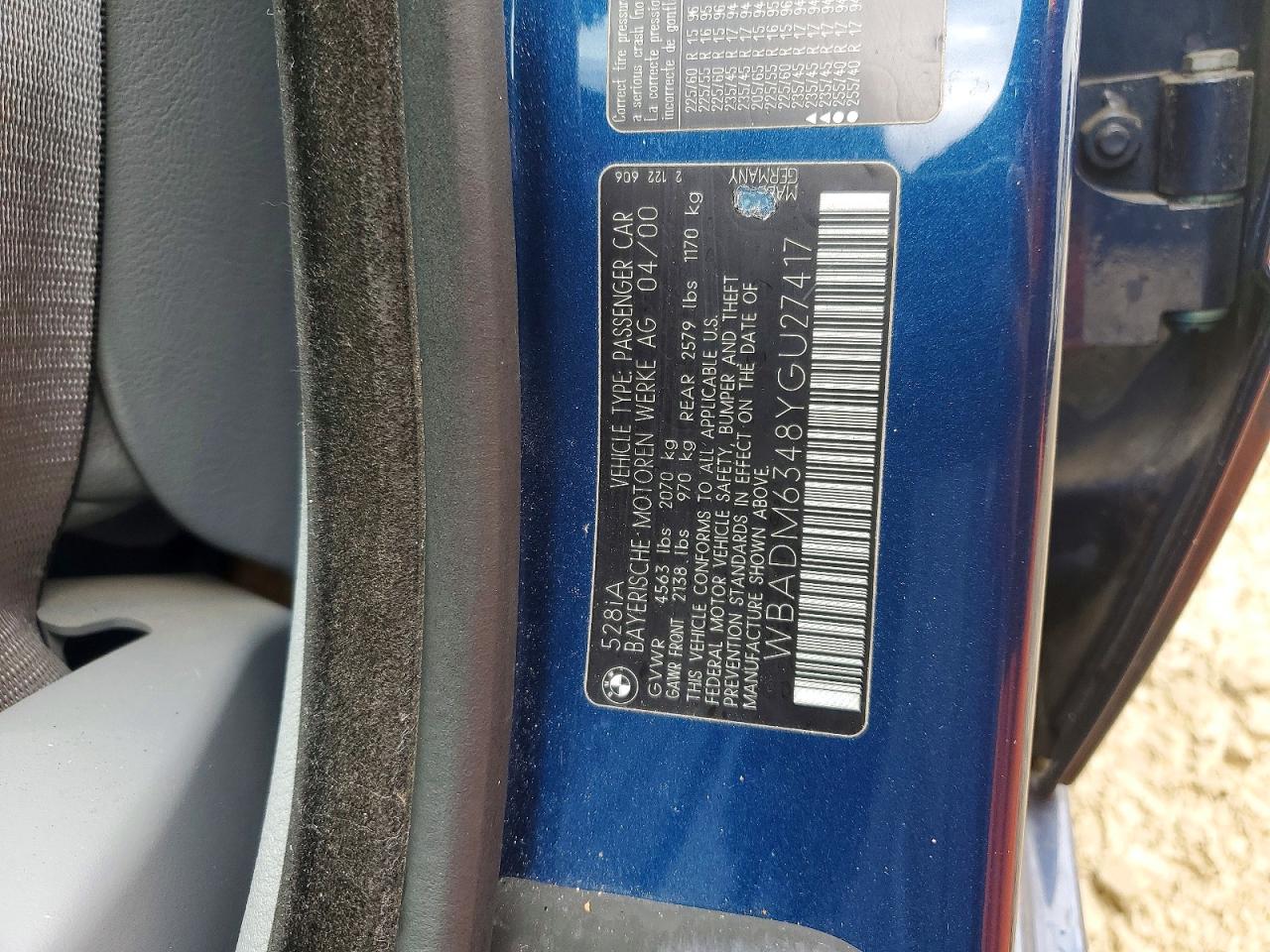 2000 Bmw 528 I Automatic Blue vin: WBADM6348YGU27417