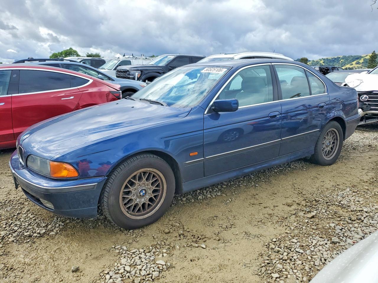 2000 Bmw 528 I Automatic Blue vin: WBADM6348YGU27417