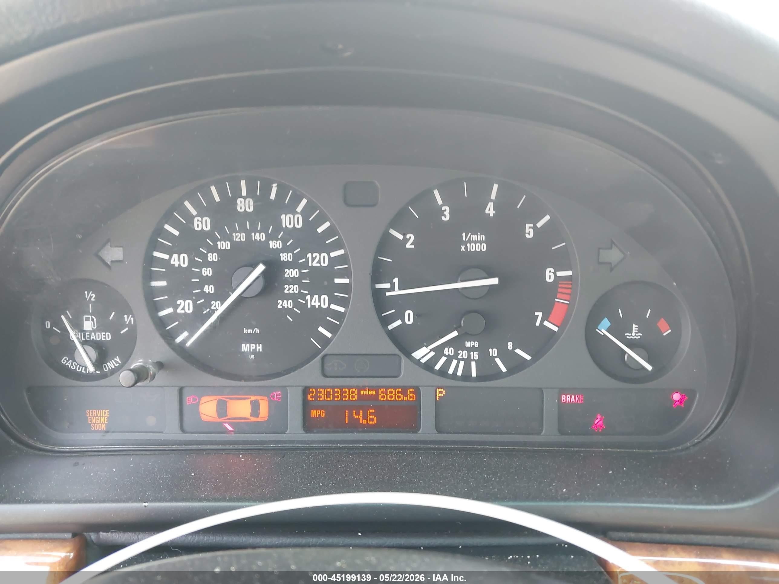 2000 Bmw 528ia   Серебряный vin: WBADM6349YGU16507