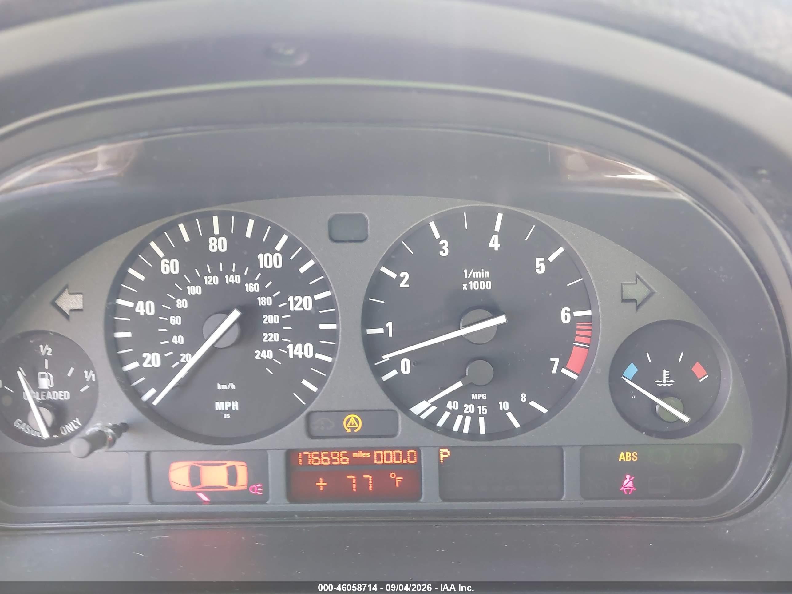 1999 Bmw 528ia   Silver vin: WBADM634XXGU00671