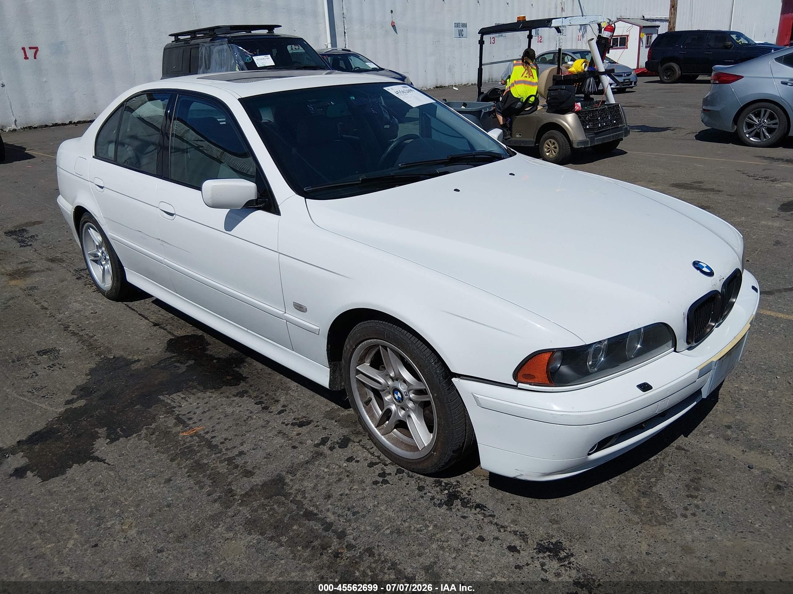 2001 Bmw 540i White vin: WBADN53471GC96724
