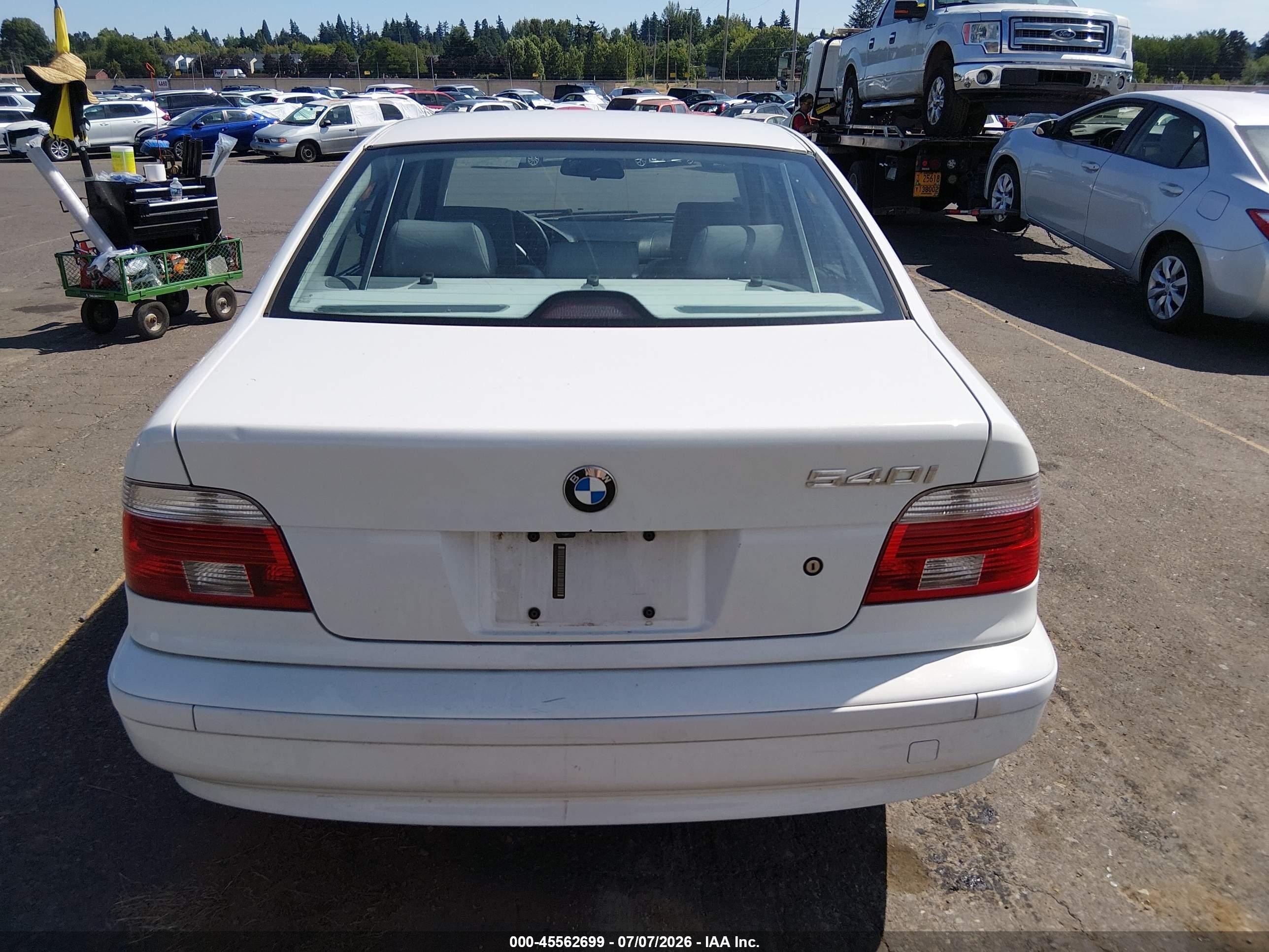 2001 Bmw 540i White vin: WBADN53471GC96724