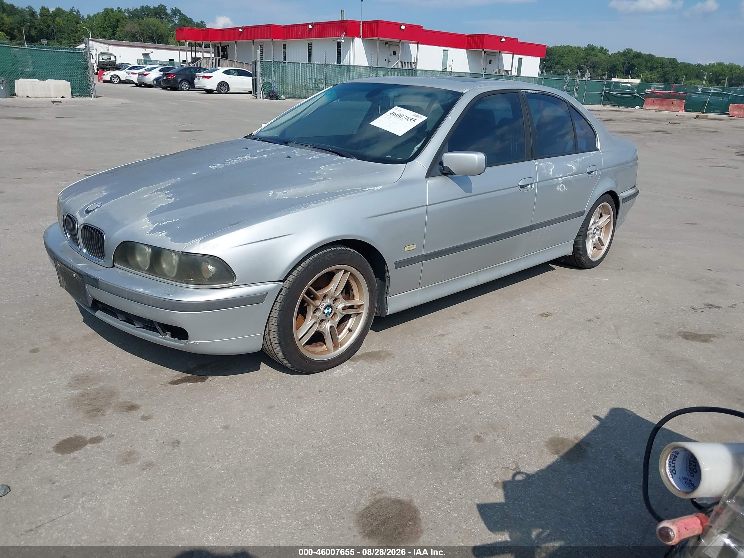 2000 Bmw 540i   Silver vin: WBADN5348YGC93602