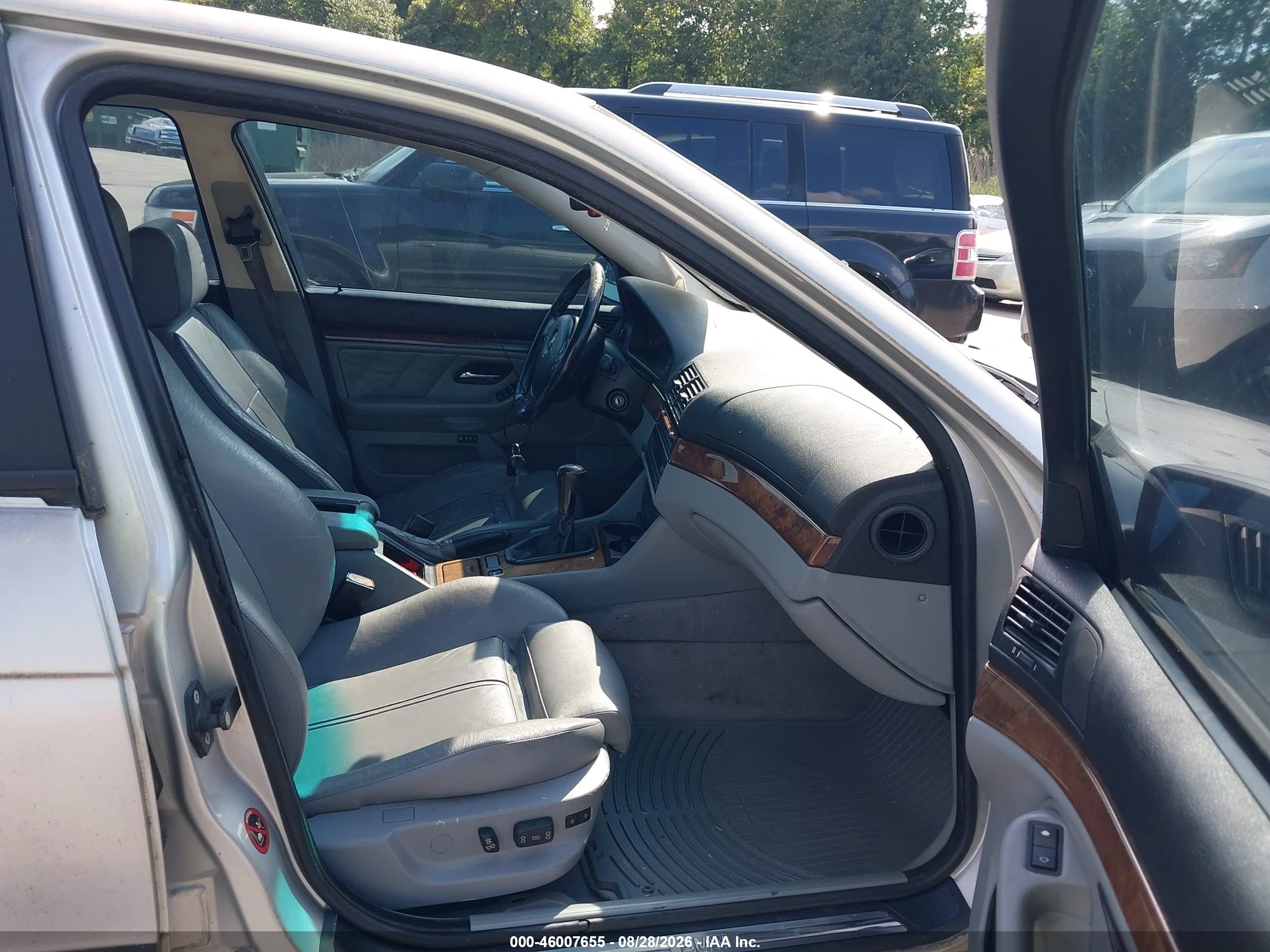 2000 Bmw 540i   Silver vin: WBADN5348YGC93602