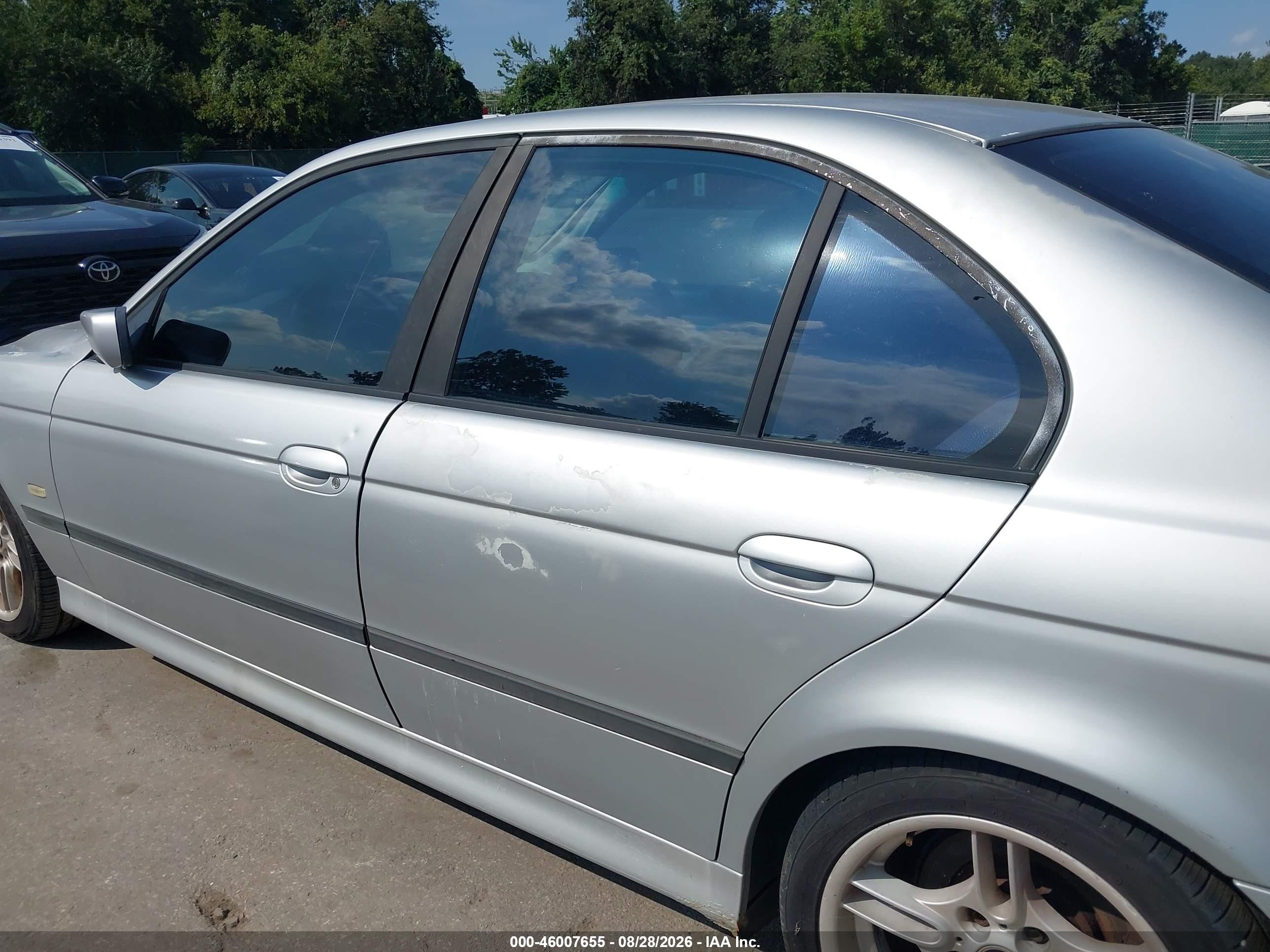 2000 Bmw 540i   Silver vin: WBADN5348YGC93602