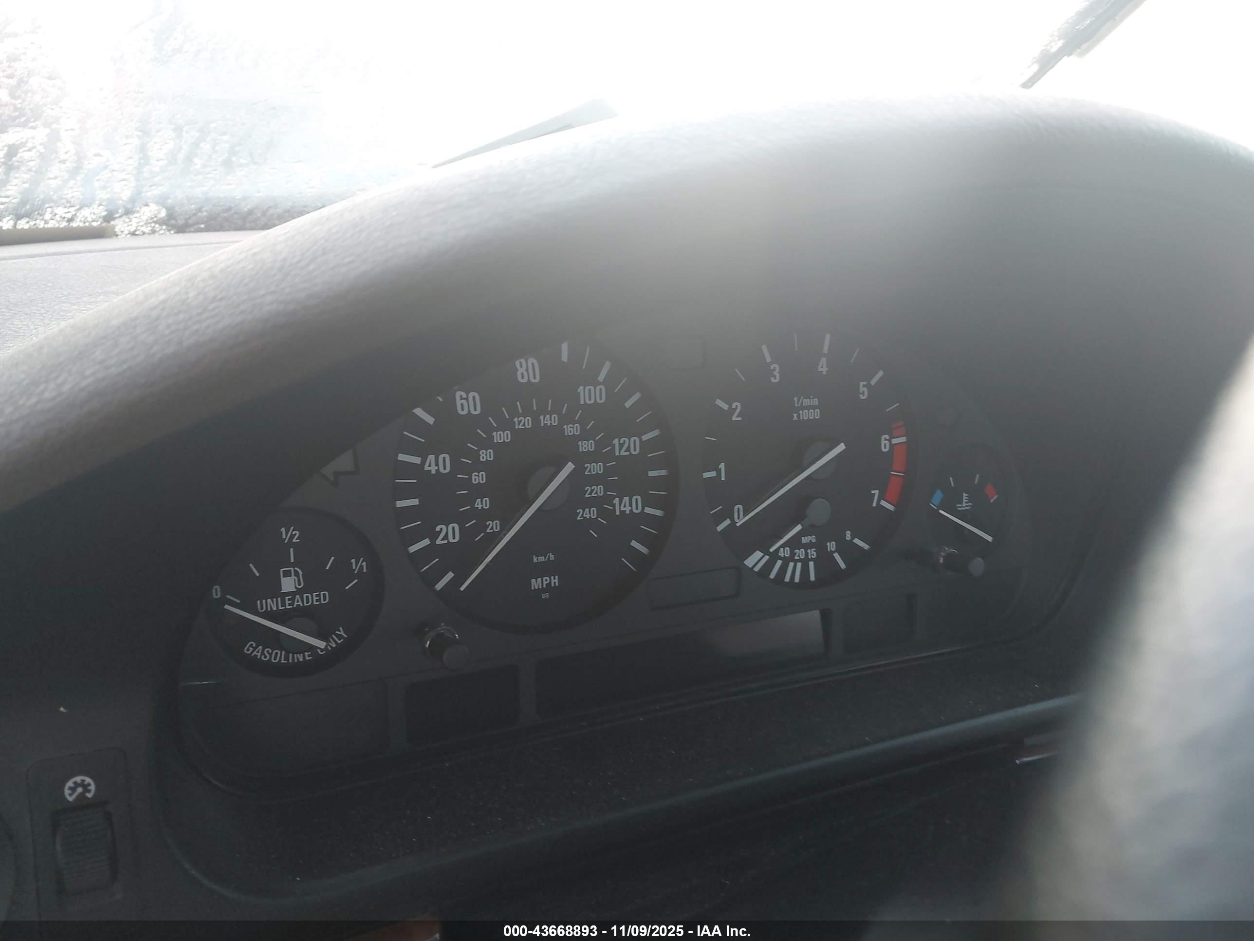 1999 Bmw 540ia   Черный vin: WBADN6336XGM60466