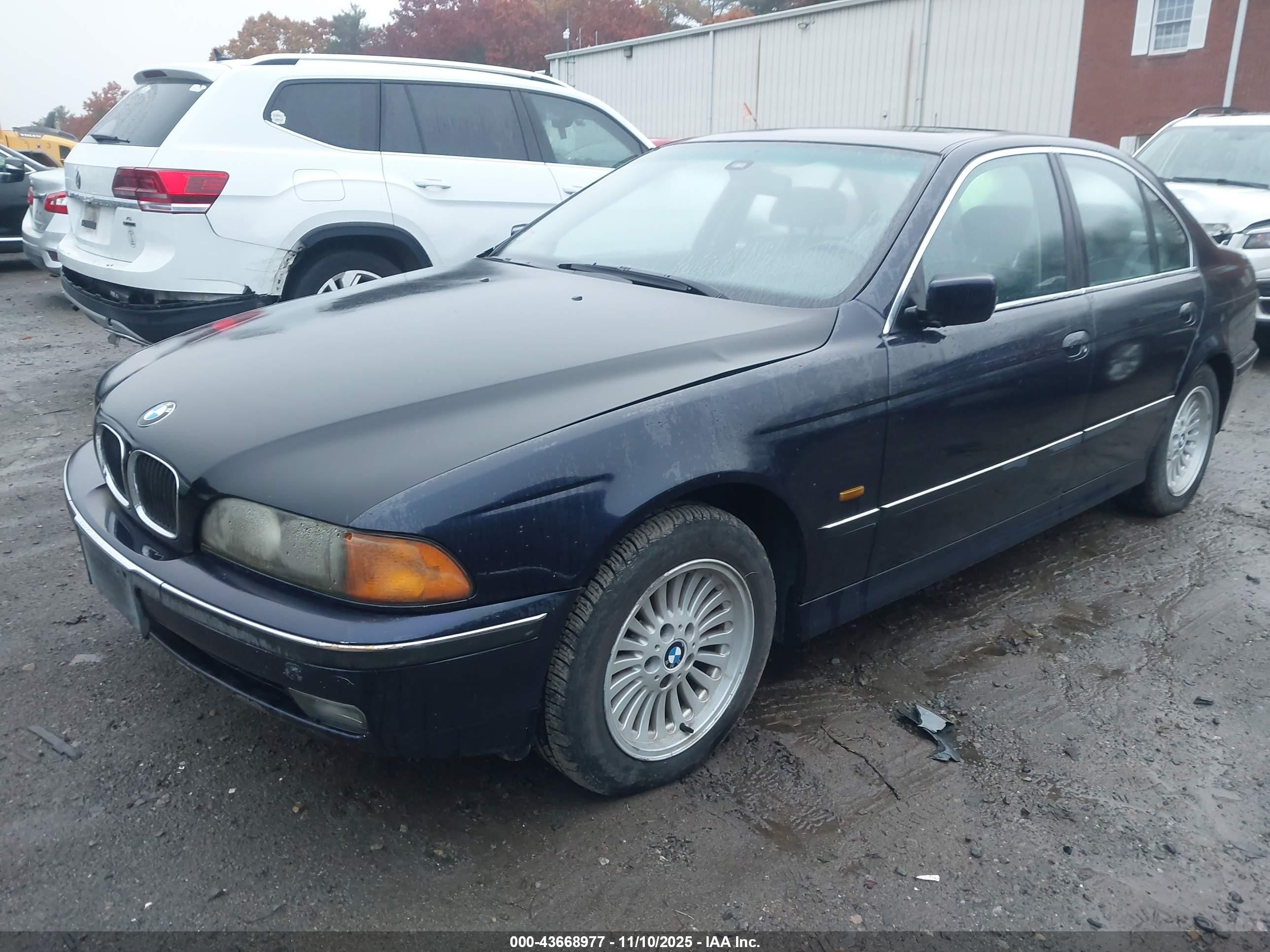 2000 Bmw 540ia   Blue vin: WBADN6342YGM67232