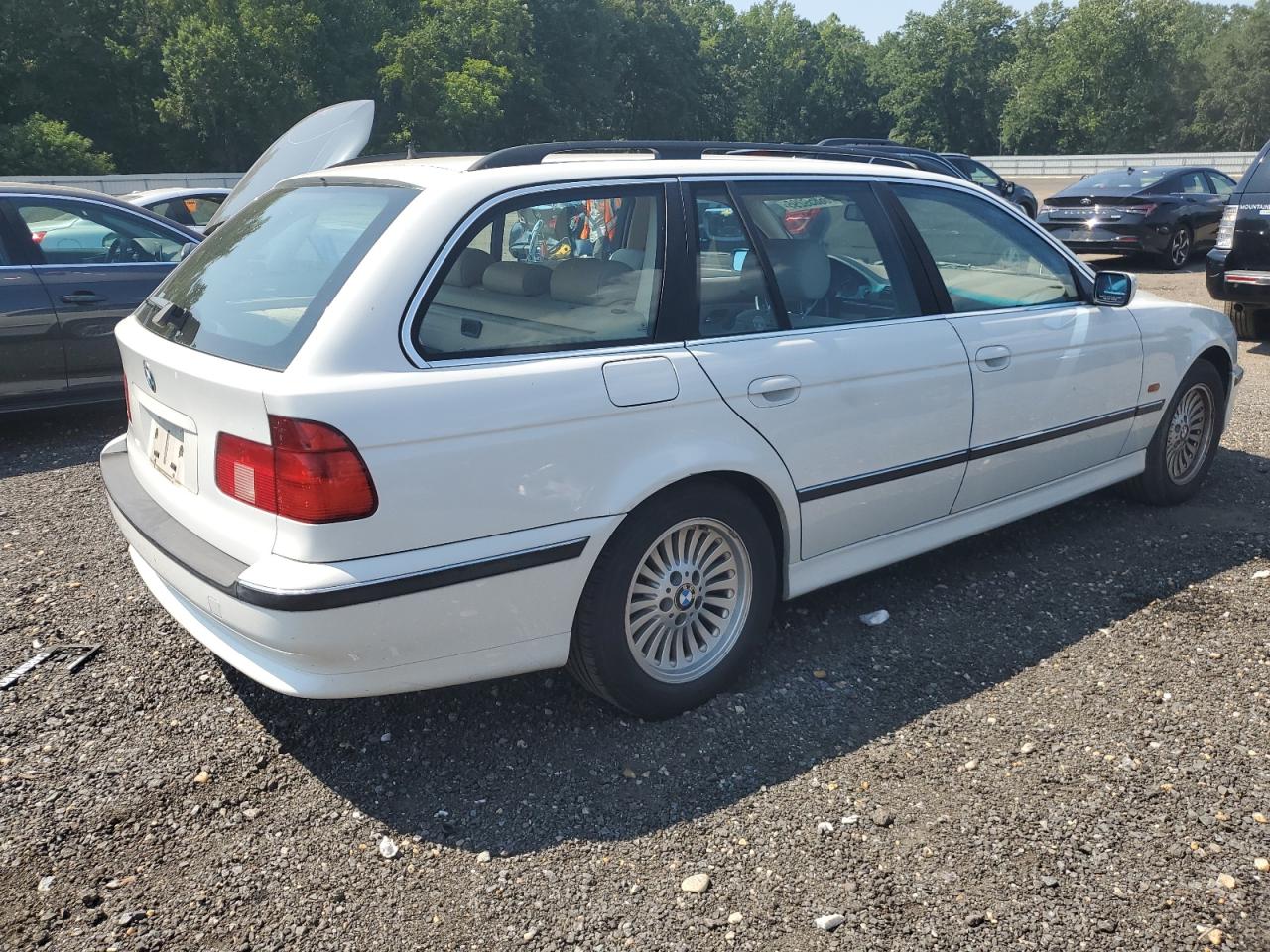 1999 Bmw 528 It Automatic White vin: WBADP6334XBV61092