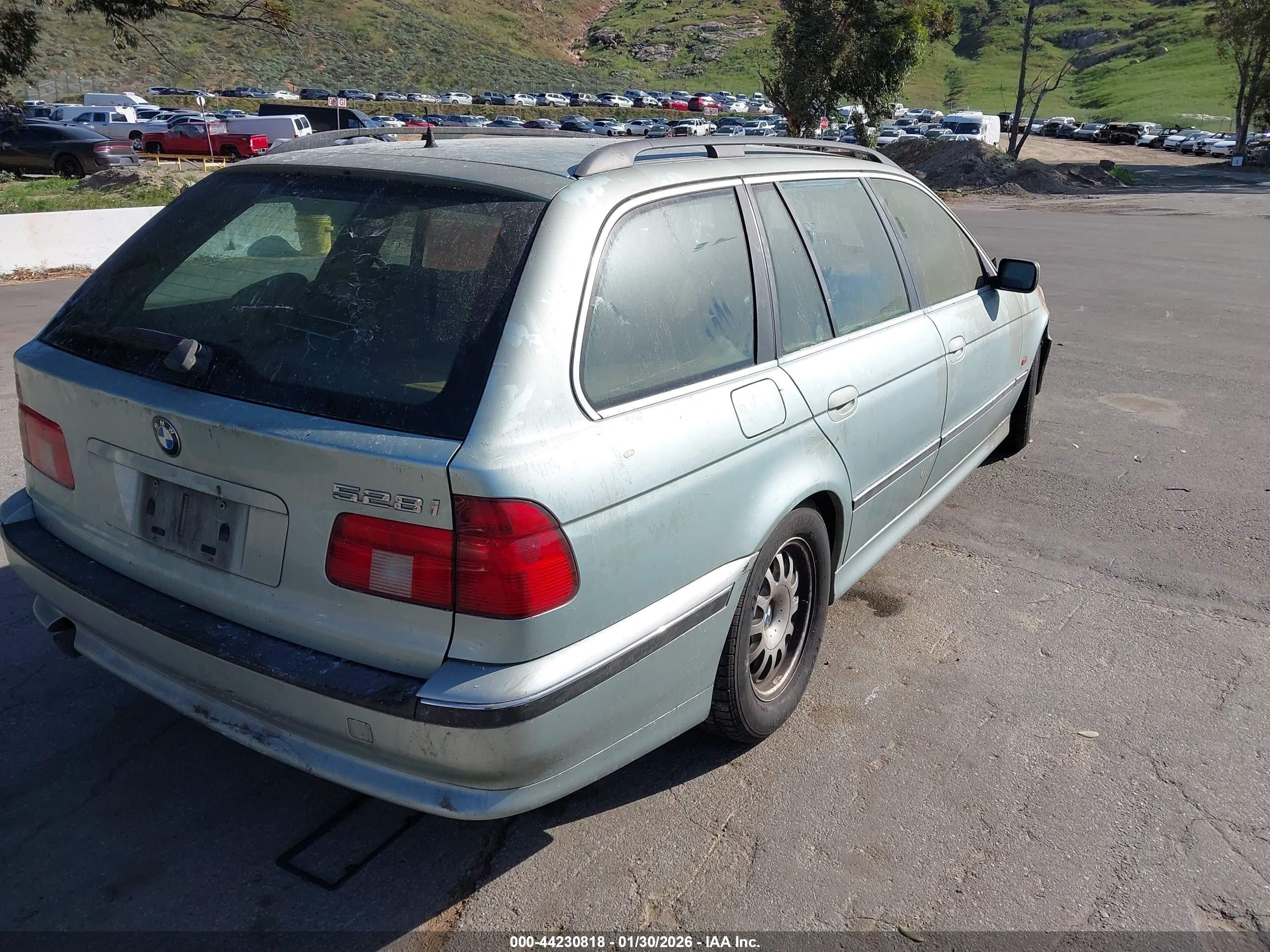 1999 Bmw 528ia Sport Light Blue vin: WBADP6334XBV61240