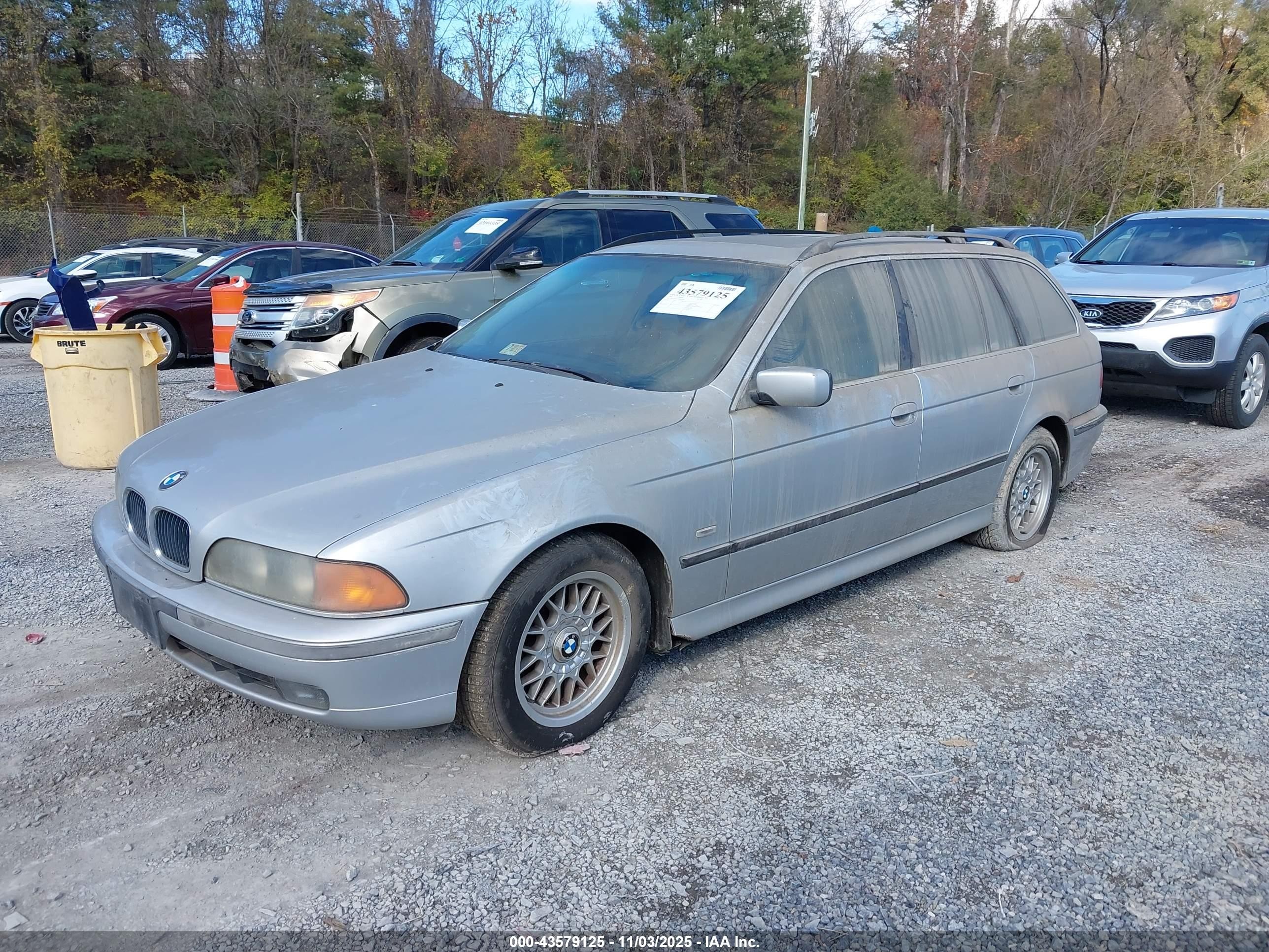 1999 Bmw 528ia Sport Серебряный vin: WBADP6337XBV60499