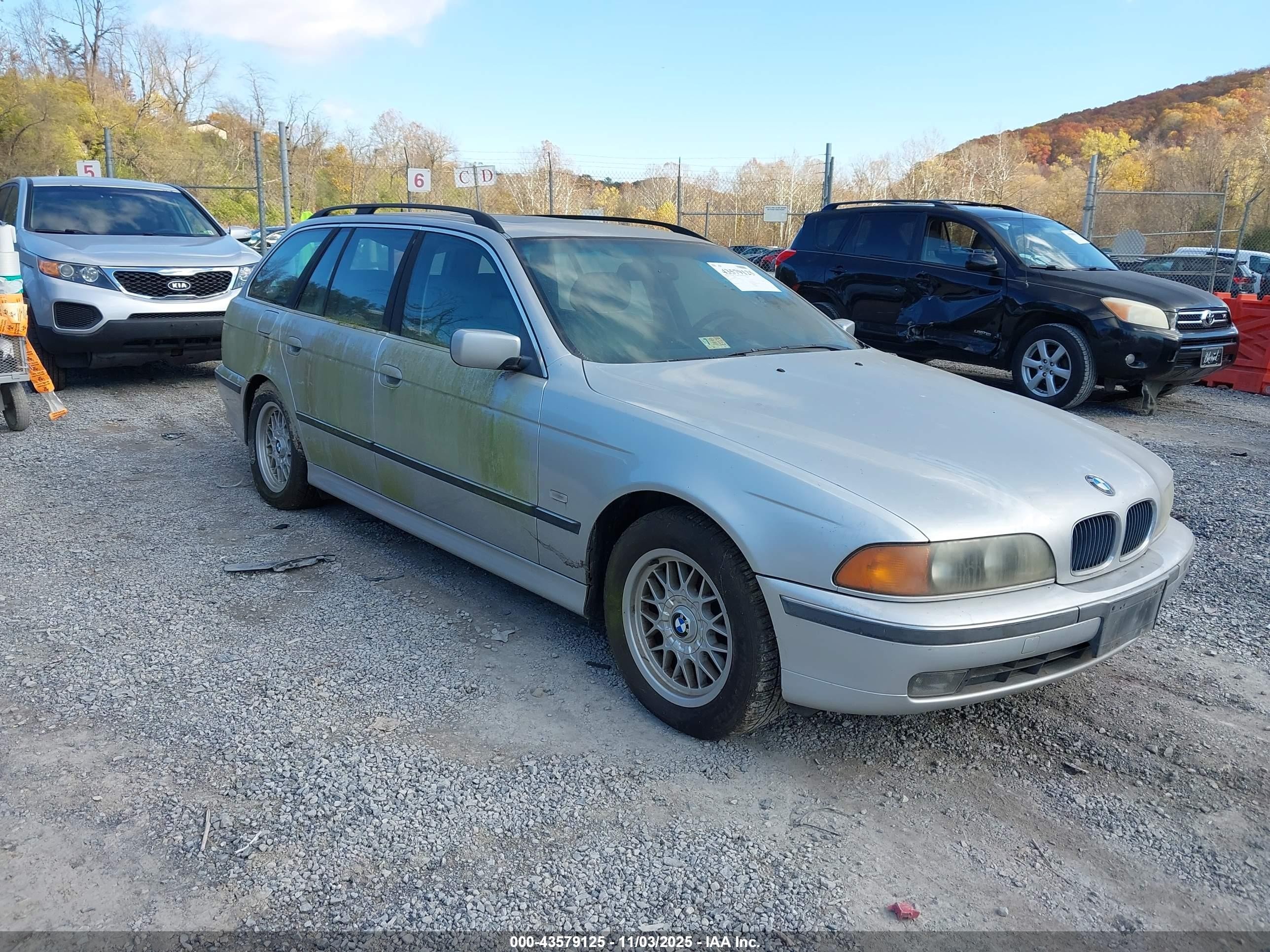 1999 Bmw 528ia Sport Серебряный vin: WBADP6337XBV60499