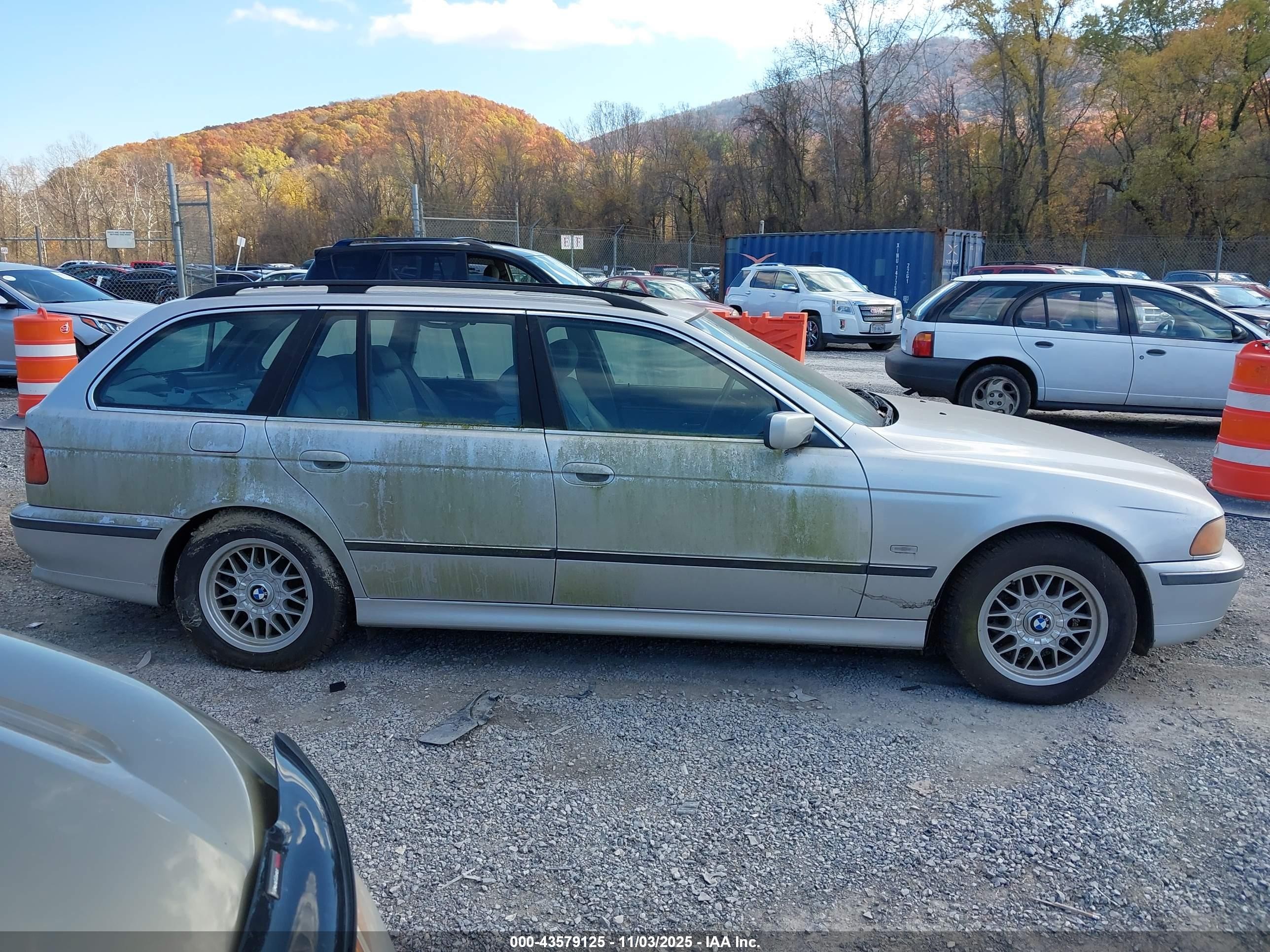 1999 Bmw 528ia Sport Серебряный vin: WBADP6337XBV60499