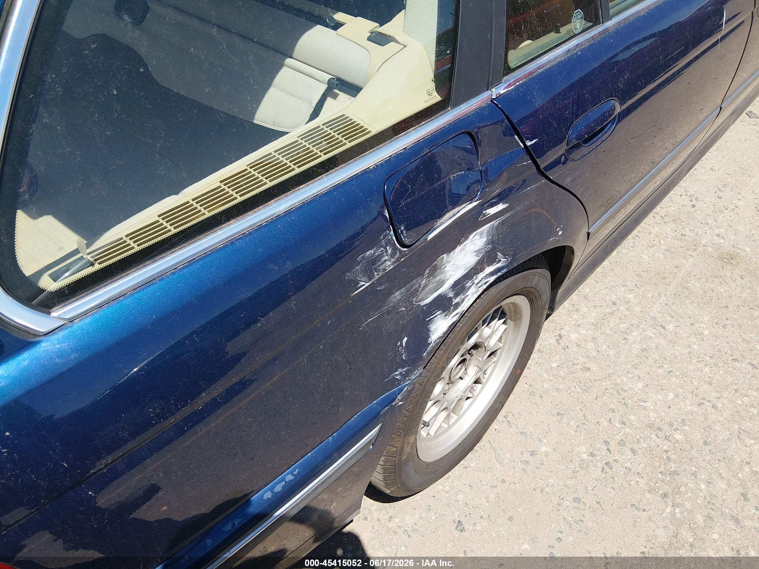 1999 Bmw 528ia Sport Blue vin: WBADP6339XBV60892