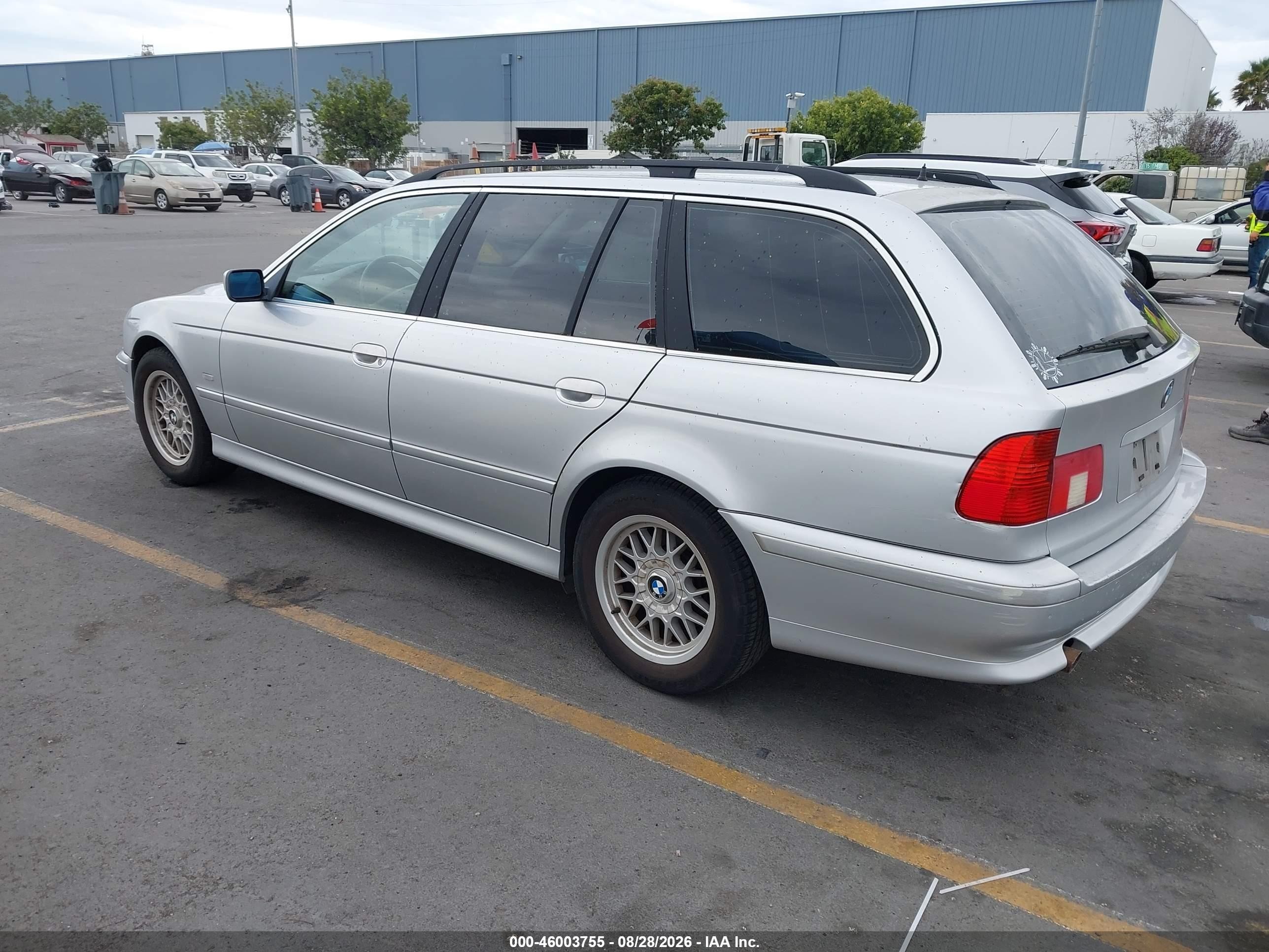 2001 Bmw 525ia   Silver vin: WBADS43401GD85697