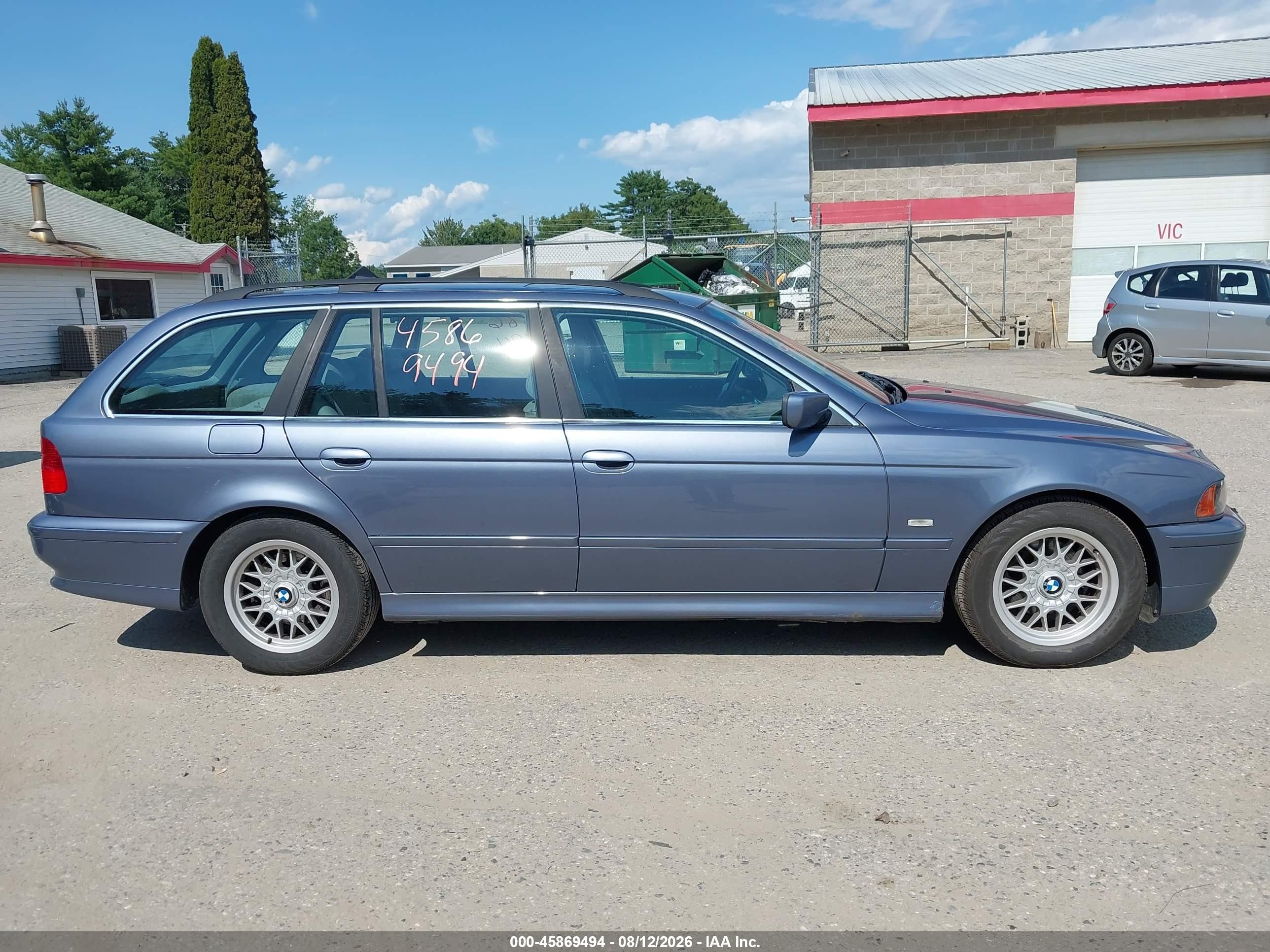 2001 Bmw 525ia   Синий vin: WBADS43421GD85121