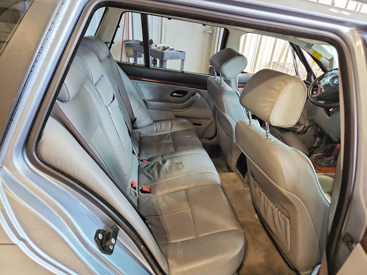 2003 Bmw 525 It Automatic Silver vin: WBADS43433GE11891