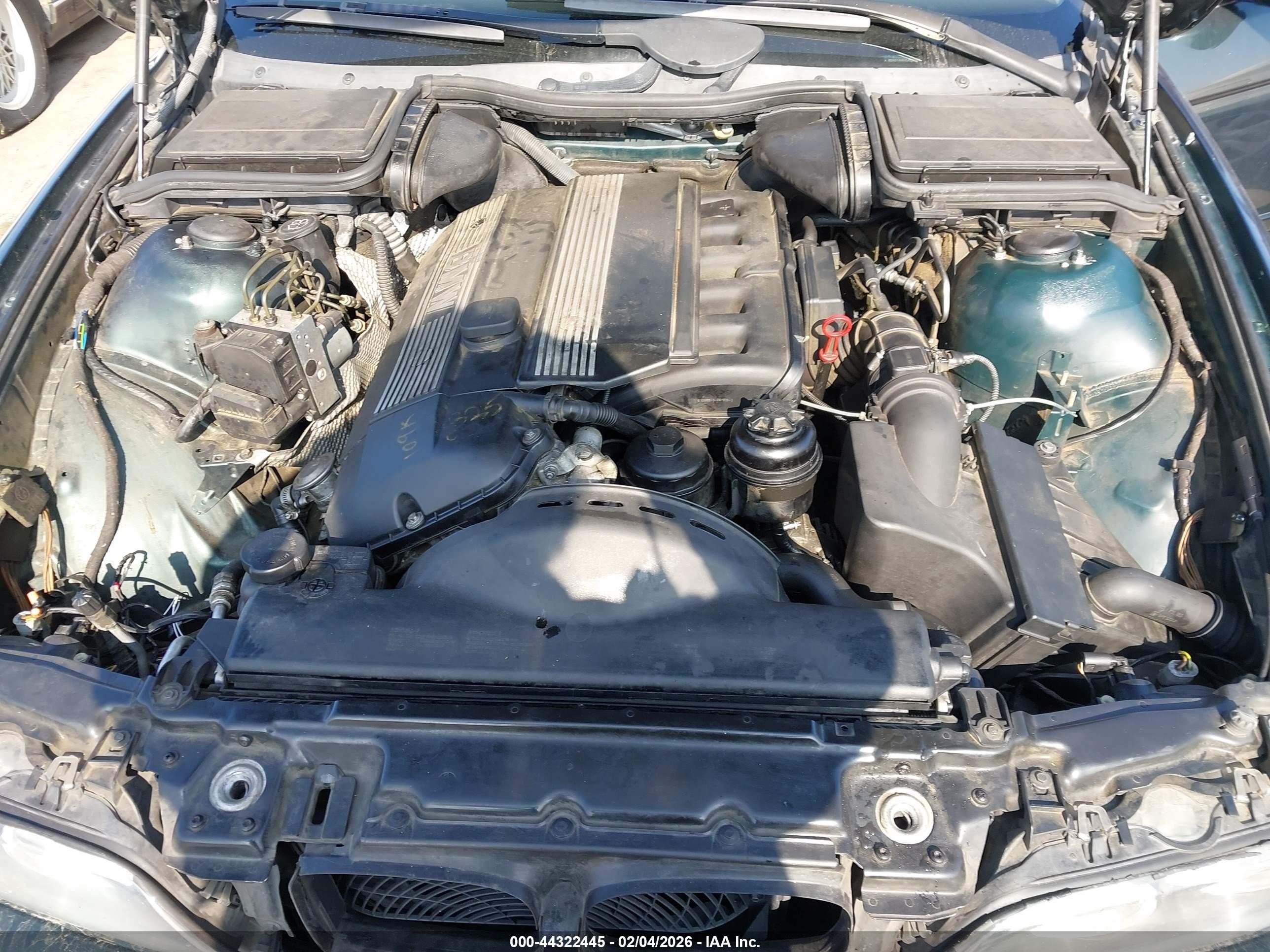 2001 Bmw 525ia   Green vin: WBADT43401GF55778