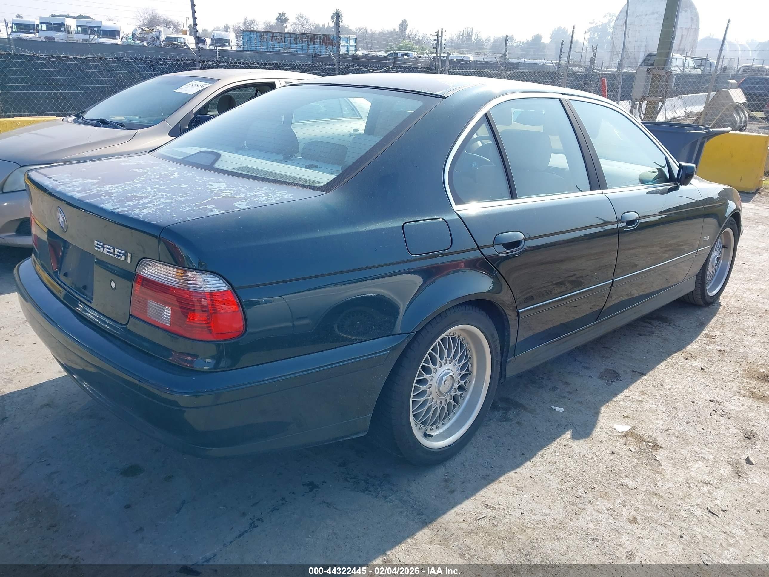 2001 Bmw 525ia   Green vin: WBADT43401GF55778