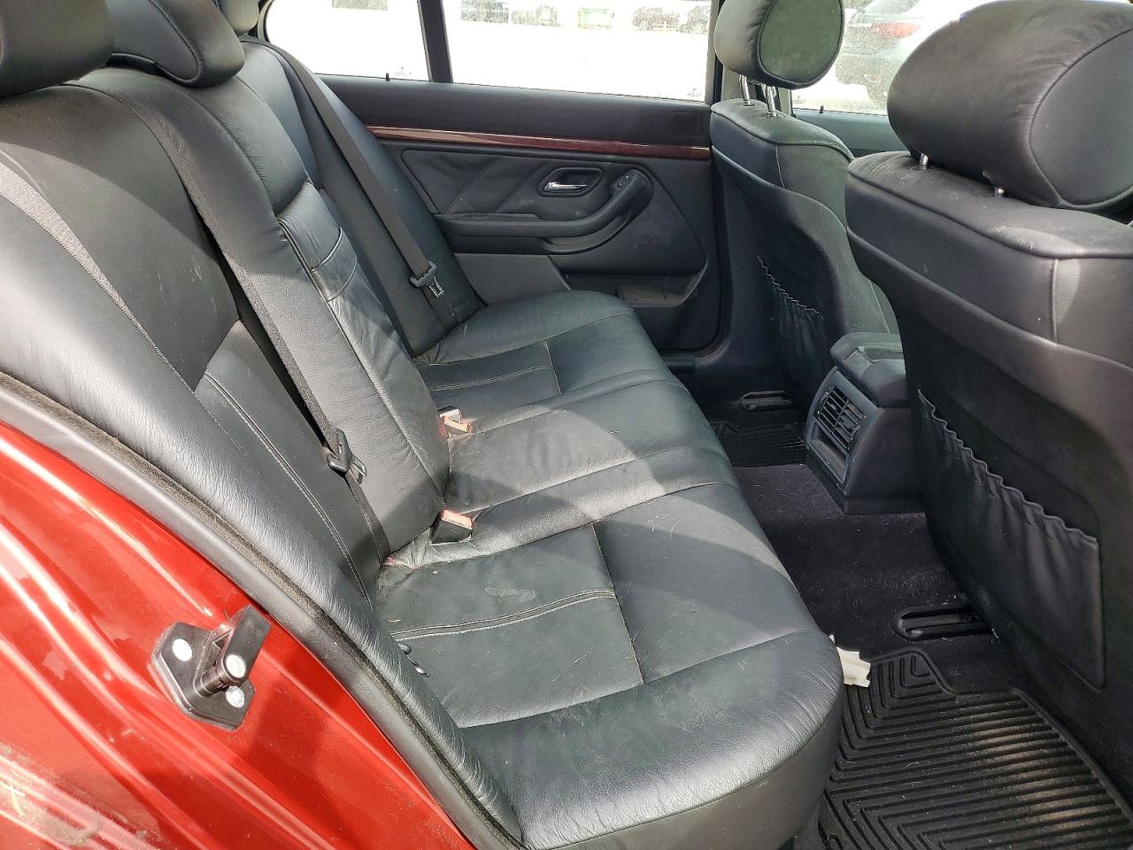 2001 Bmw 525 I Automatic Red vin: WBADT43431GX20140