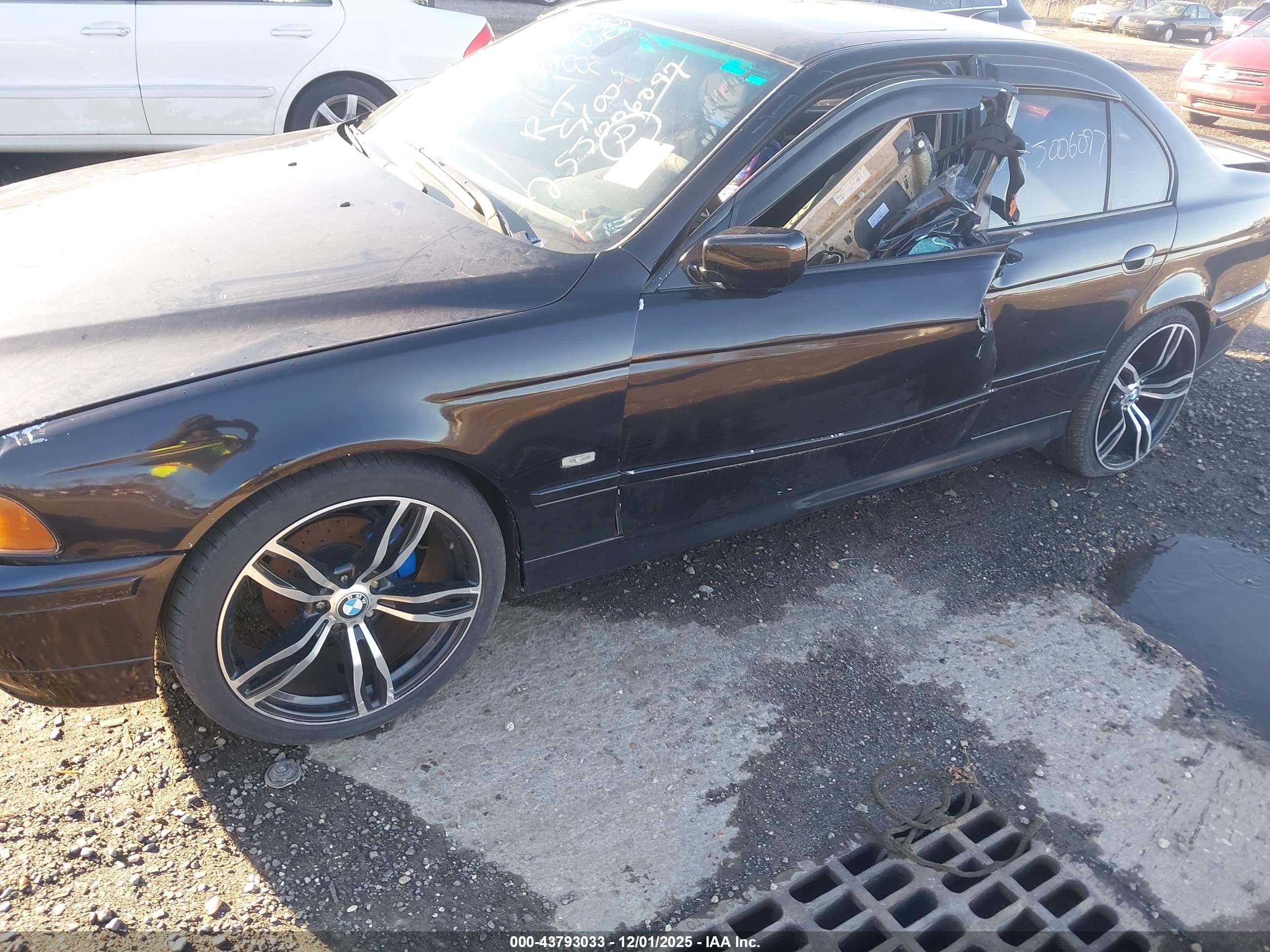 2003 Bmw 525ia   Black vin: WBADT43443G028200