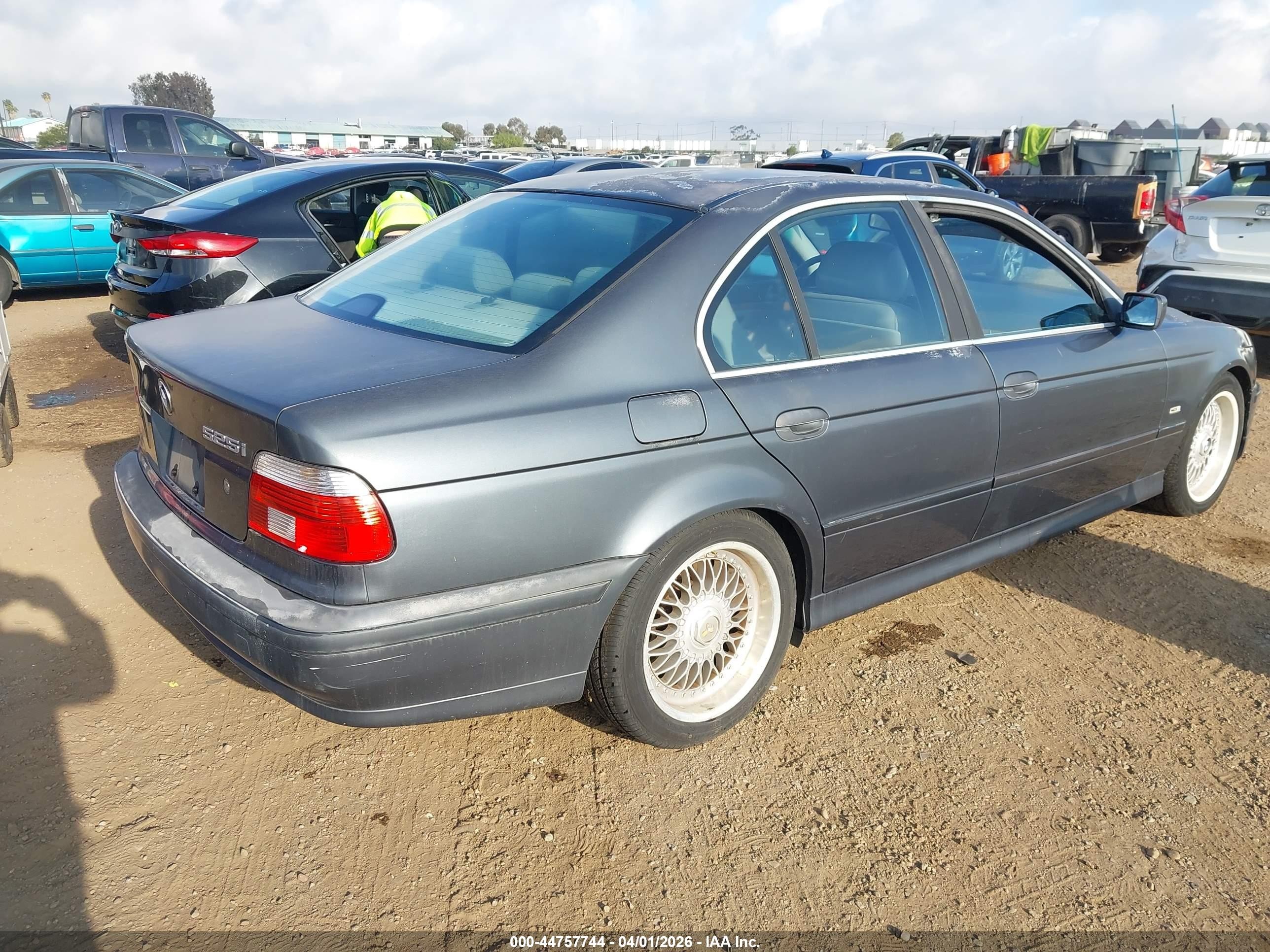 2001 Bmw 525ia   Light Blue vin: WBADT43451GX21192