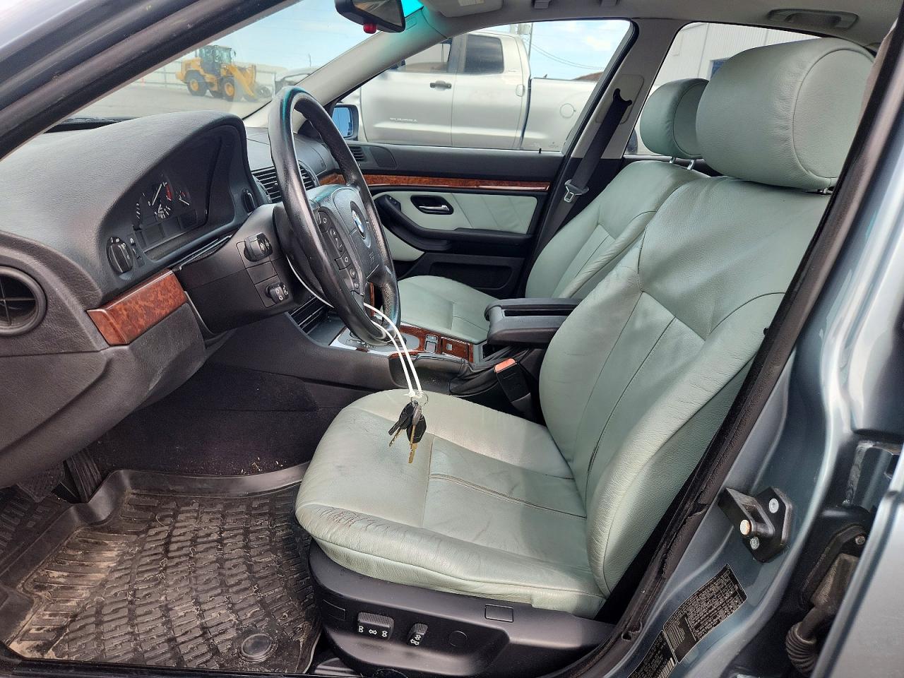 2001 Bmw 525 I Automatic Turquoise vin: WBADT43461GX26241