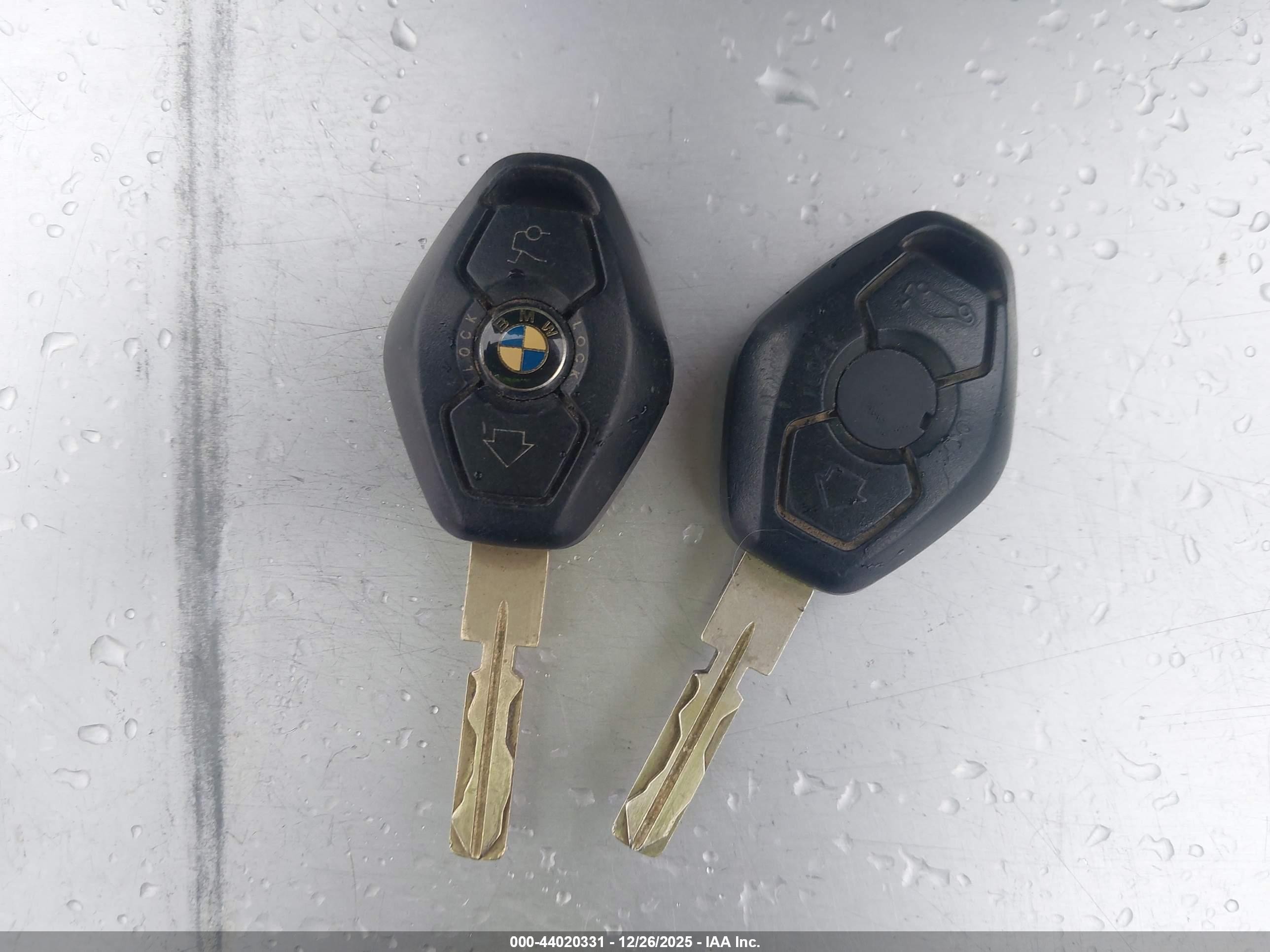 2001 Bmw 525ia   Black vin: WBADT43491GX20062