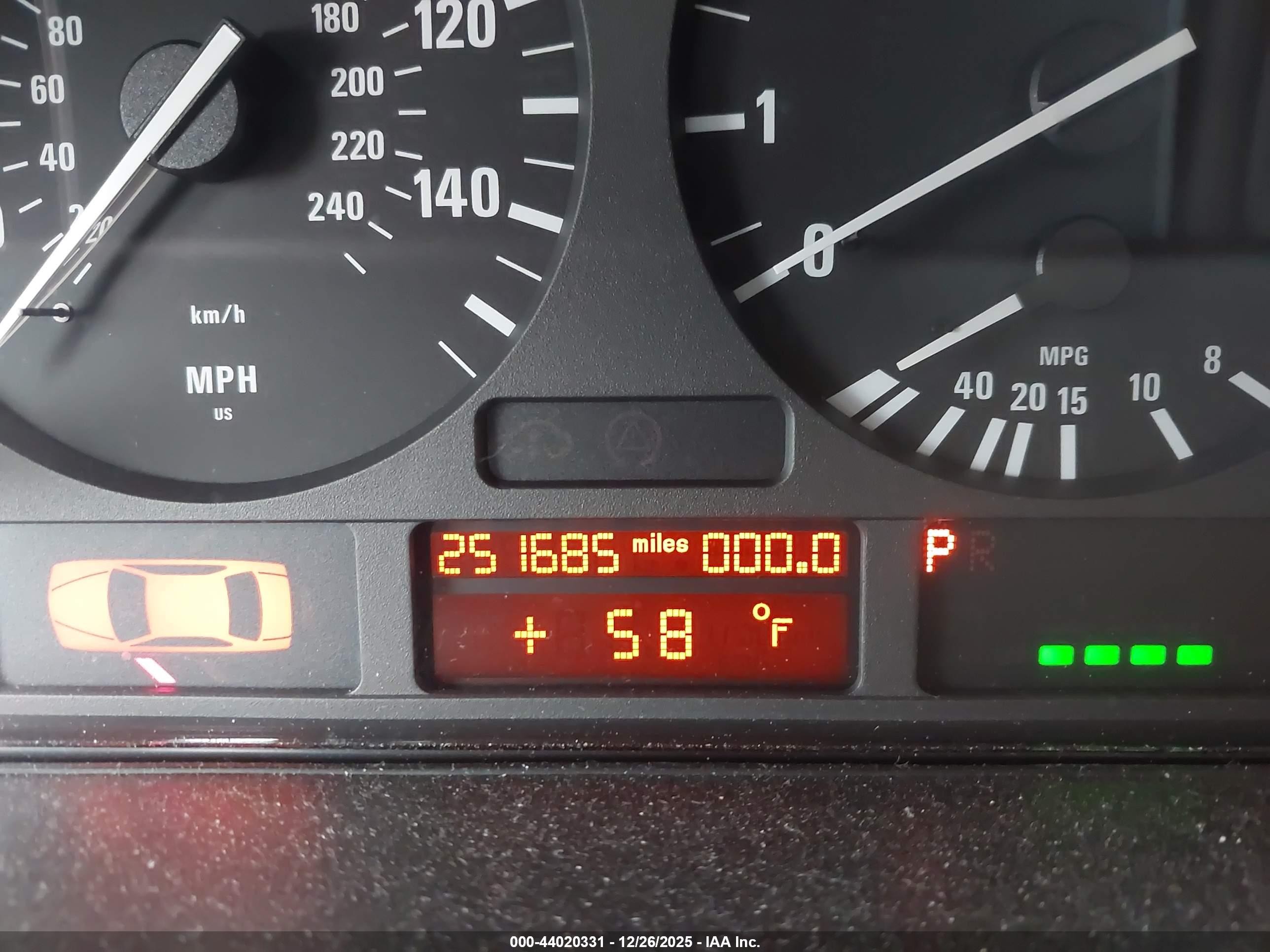 2001 Bmw 525ia   Black vin: WBADT43491GX20062
