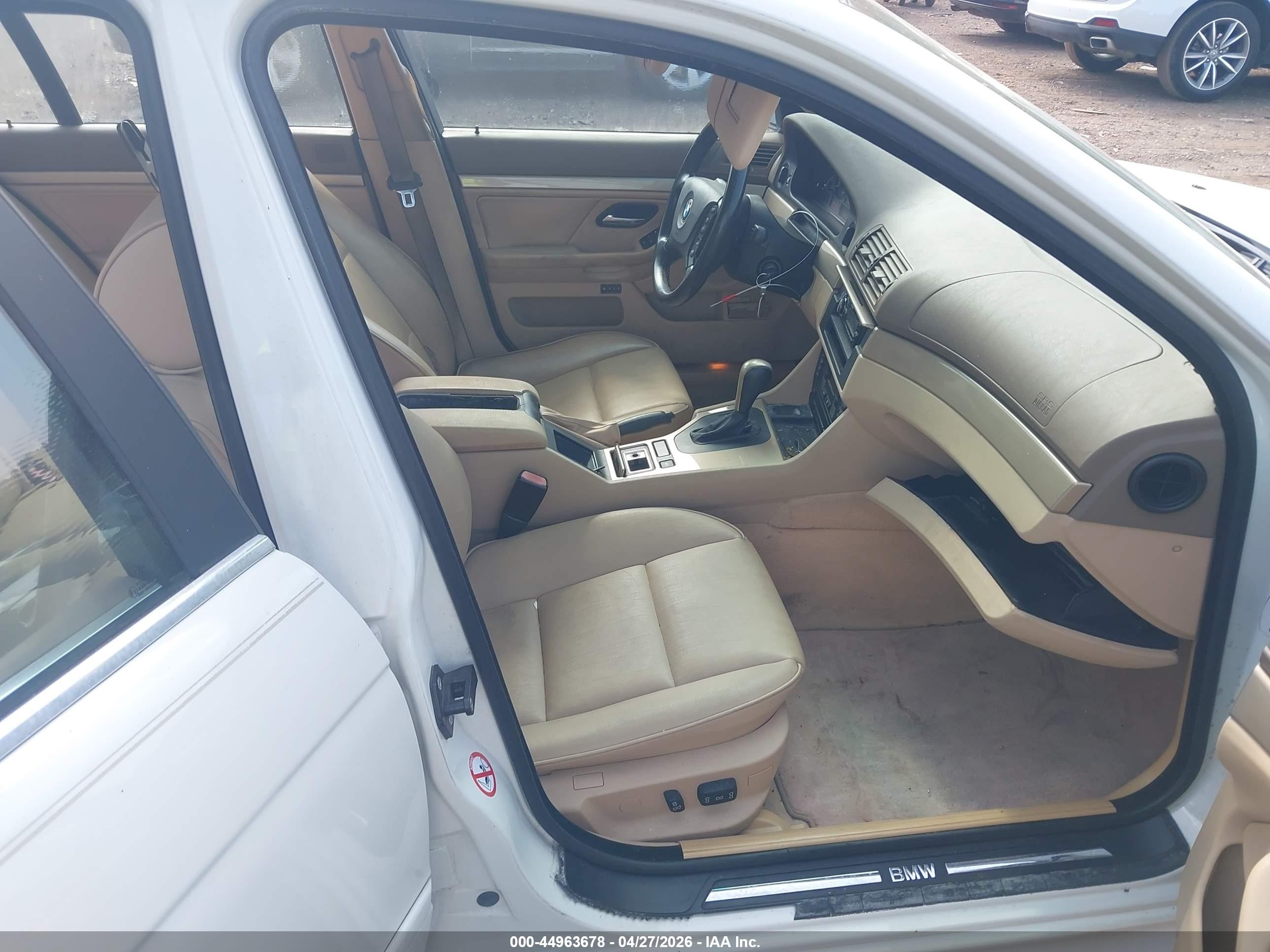 2002 Bmw 525ia   White vin: WBADT43492GZ96940