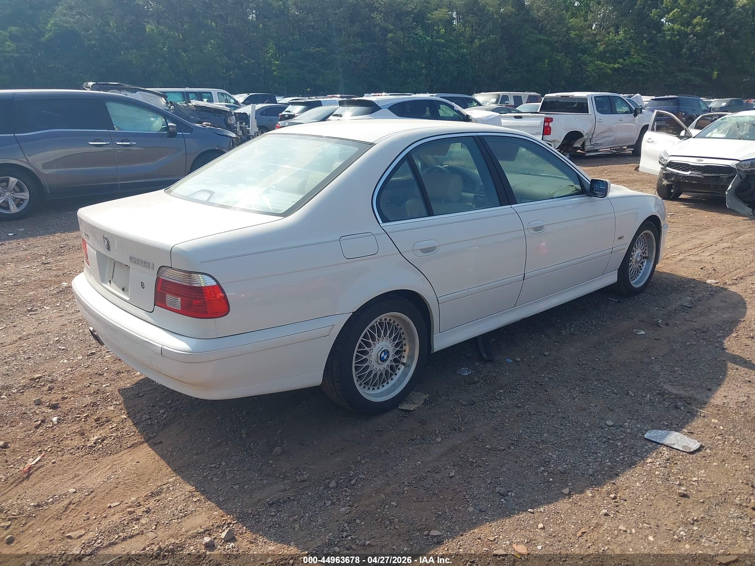 2002 Bmw 525ia   White vin: WBADT43492GZ96940