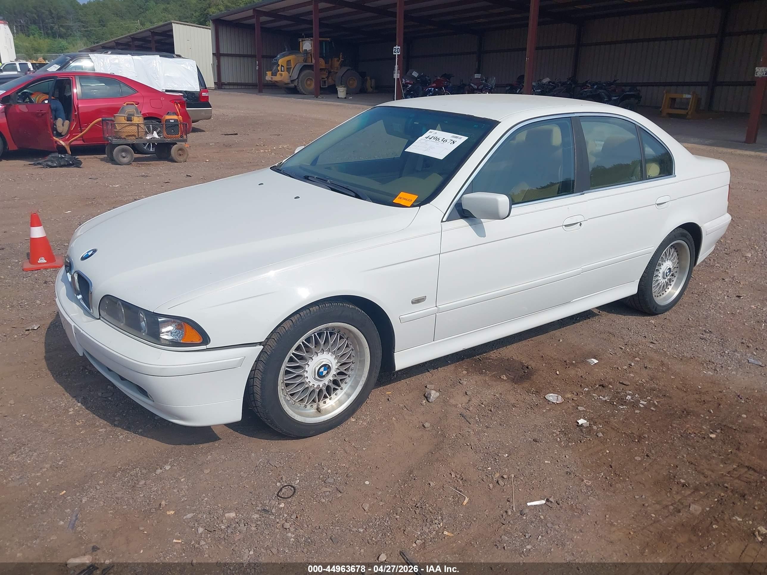 2002 Bmw 525ia   White vin: WBADT43492GZ96940