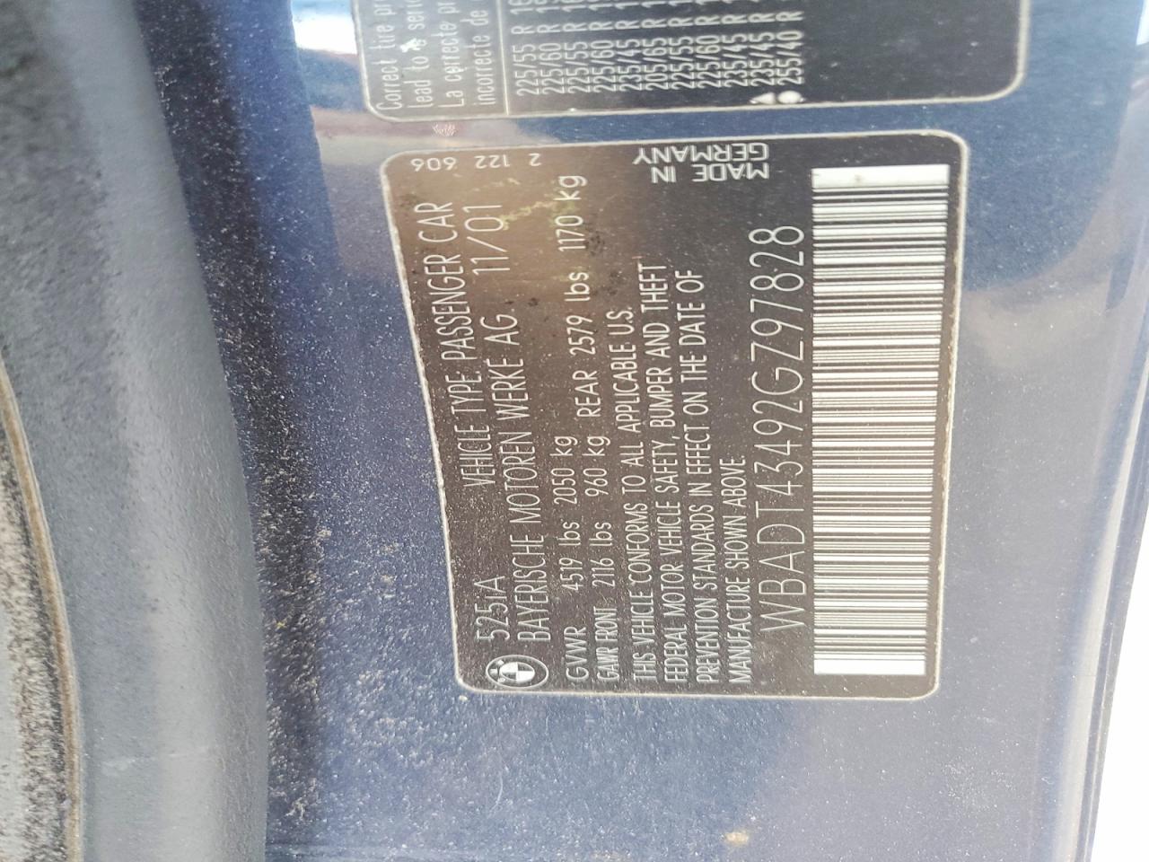 2002 Bmw 525 I Automatic Blue vin: WBADT43492GZ97828