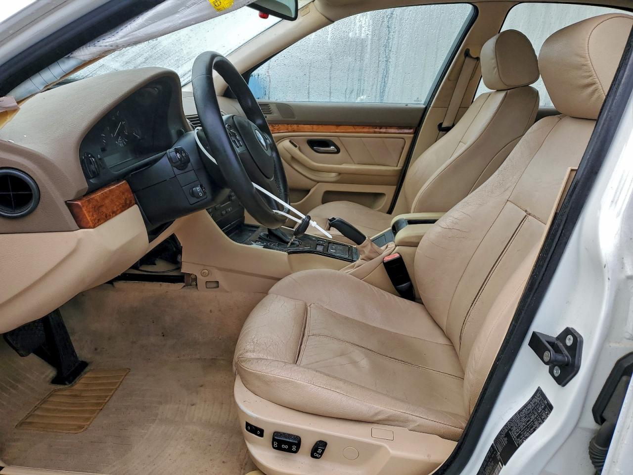 2002 Bmw 530 I Automatic White vin: WBADT63422CH99386