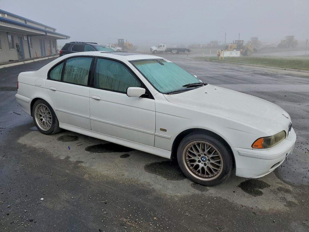 2002 Bmw 530 I Automatic White vin: WBADT63422CH99386
