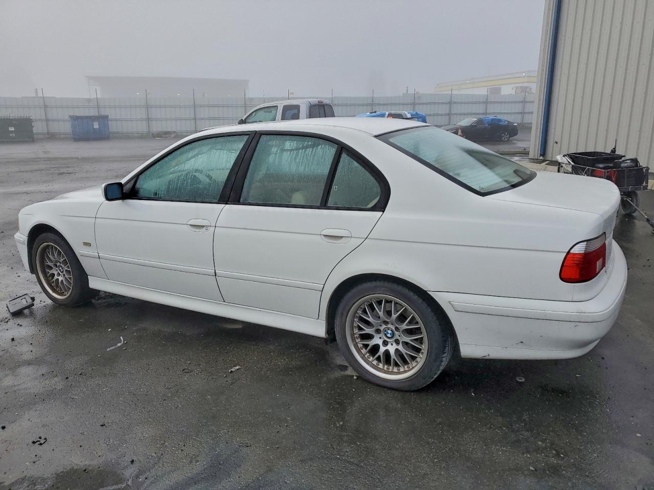 2002 Bmw 530 I Automatic White vin: WBADT63422CH99386